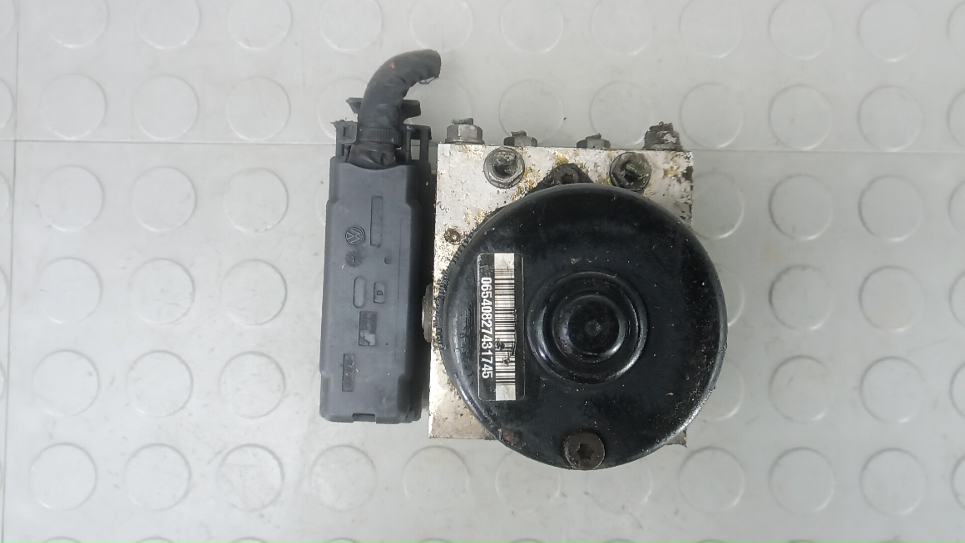 Блок ABS Volkswagen Golf 5