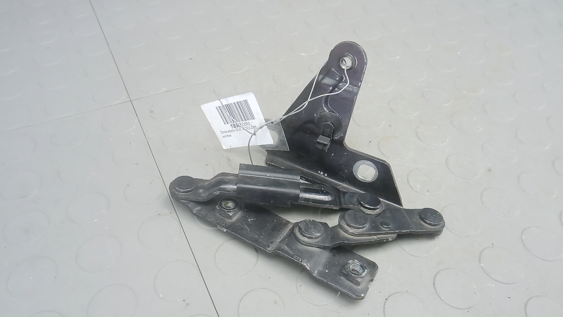 Петля капота Seat Altea 1