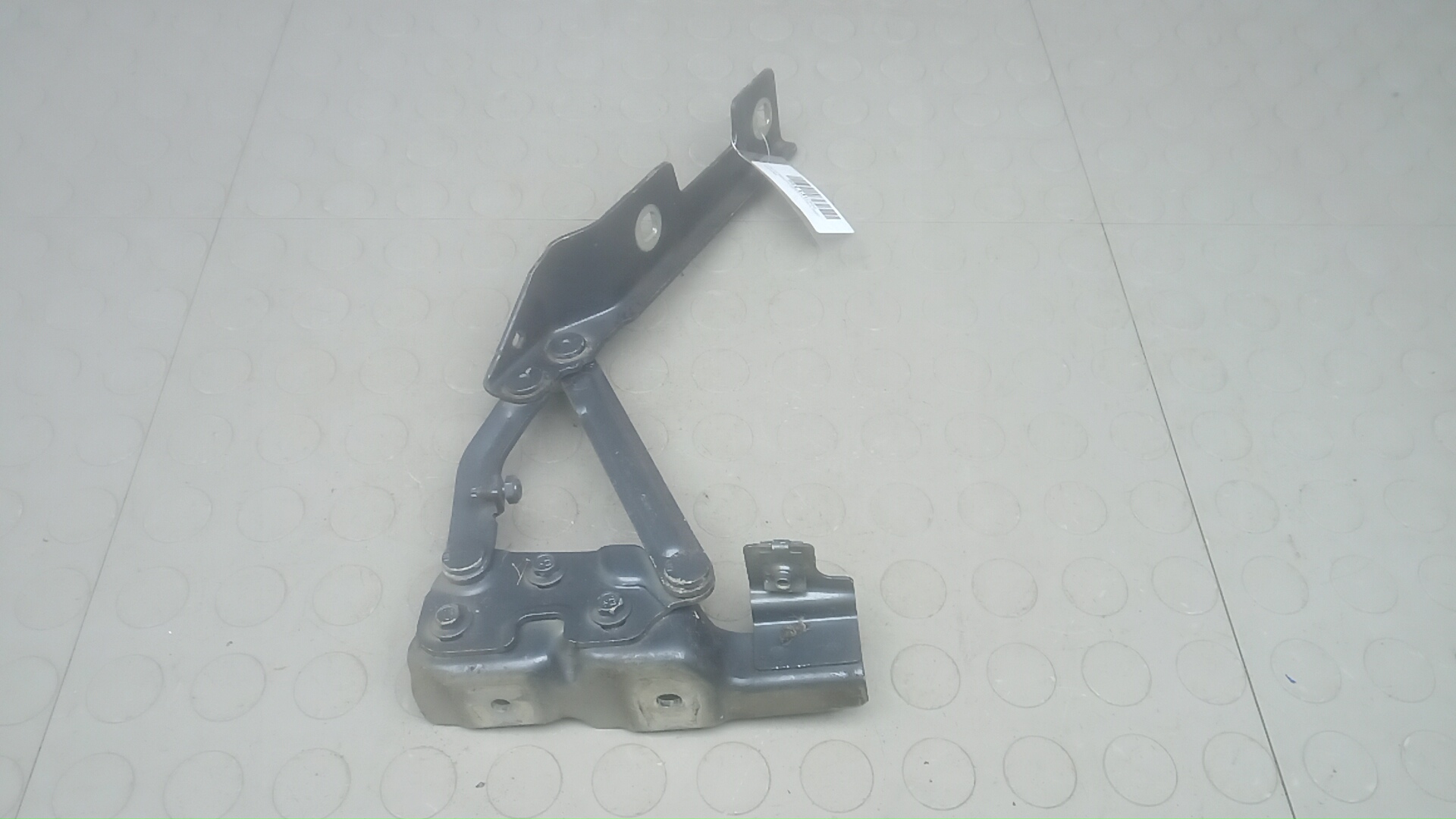 Петля капота Opel Astra J