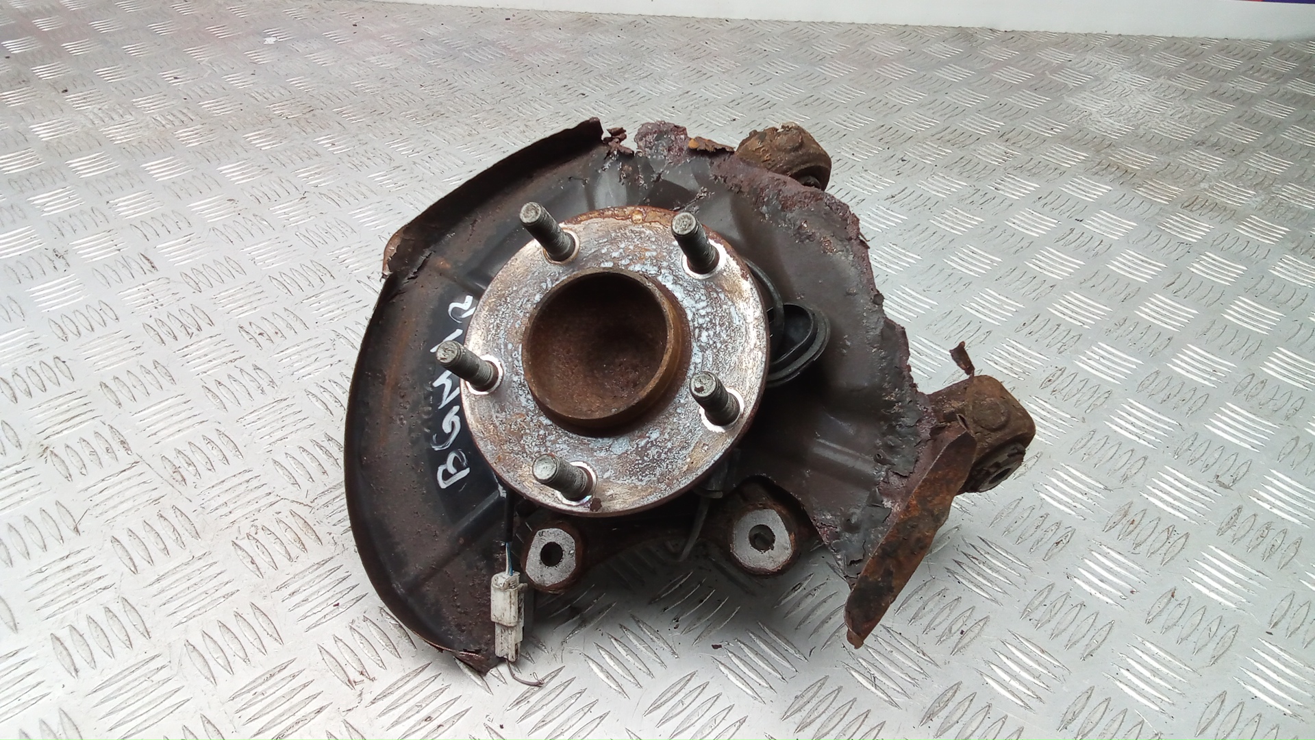 Ступица задняя правая Mazda 3 BM