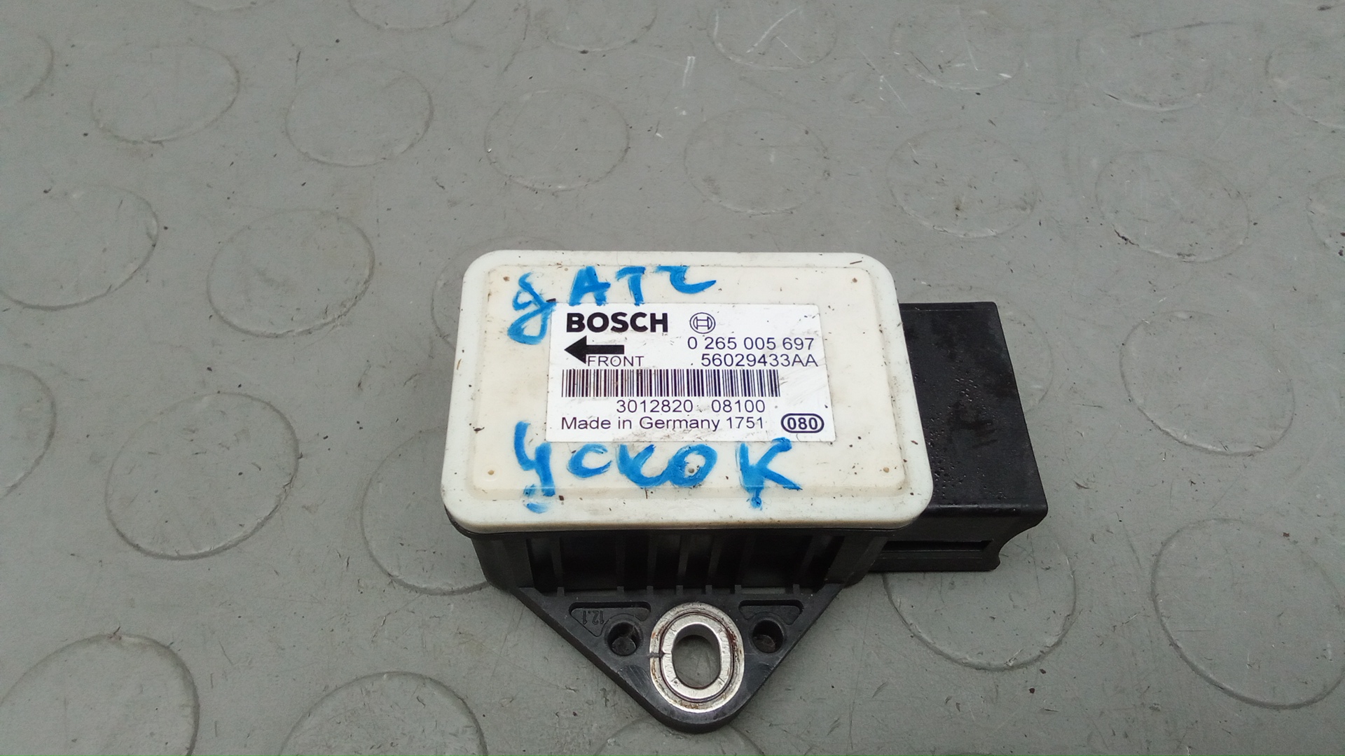 Датчик ускорения Jeep Cherokee KK
