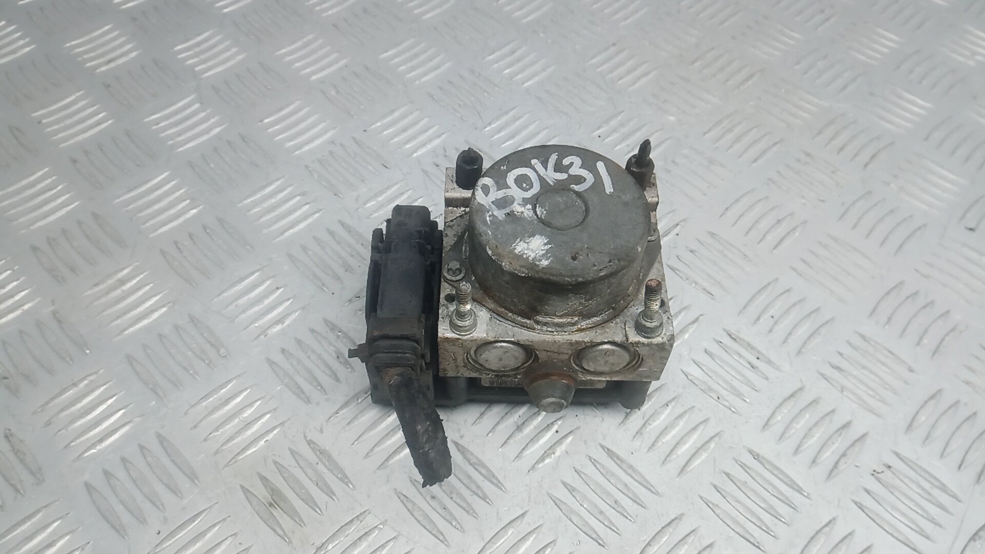 Блок ABS Suzuki SX4 YA11S