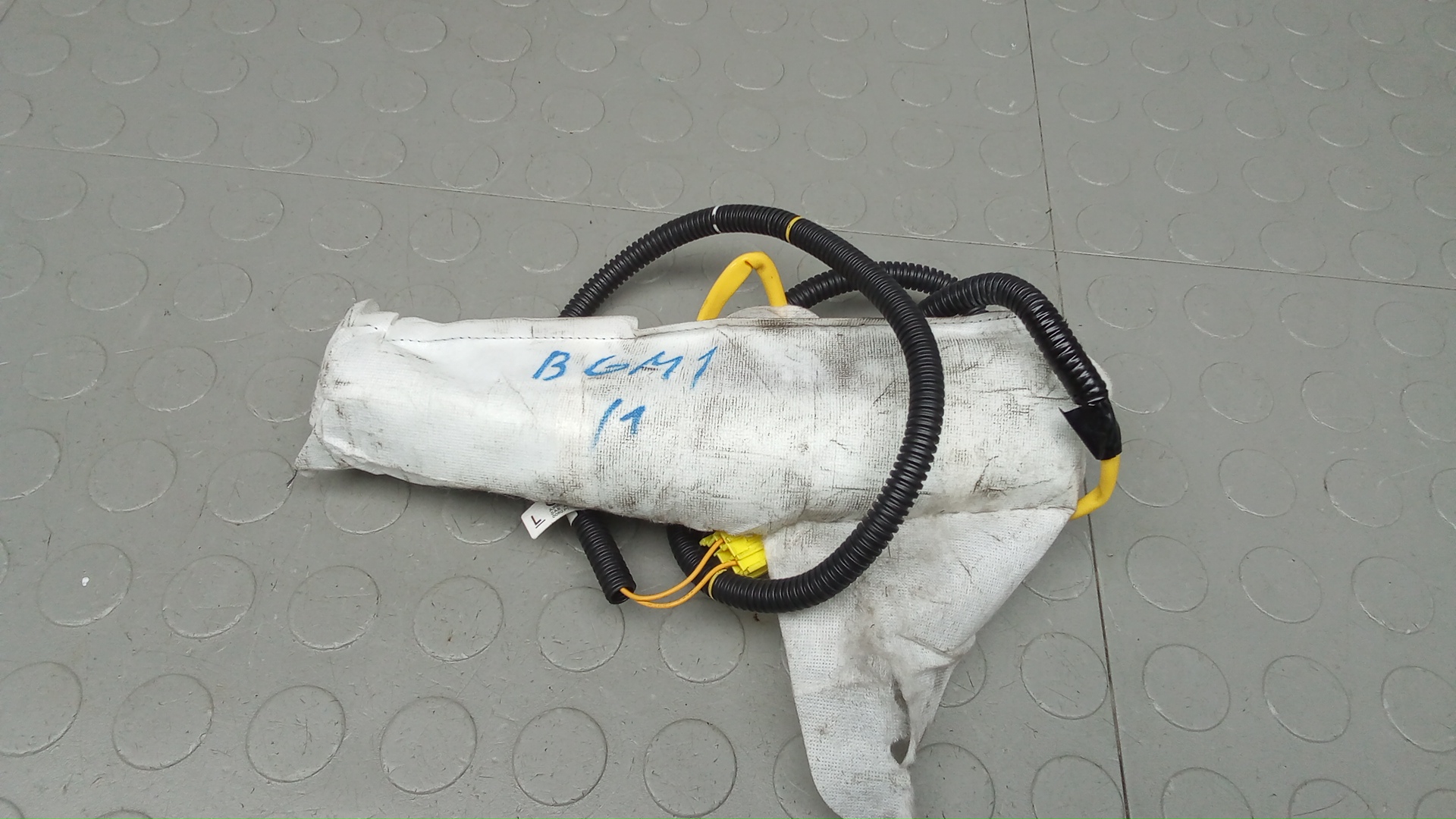 Подушка сидения водителя Mazda 3 BM