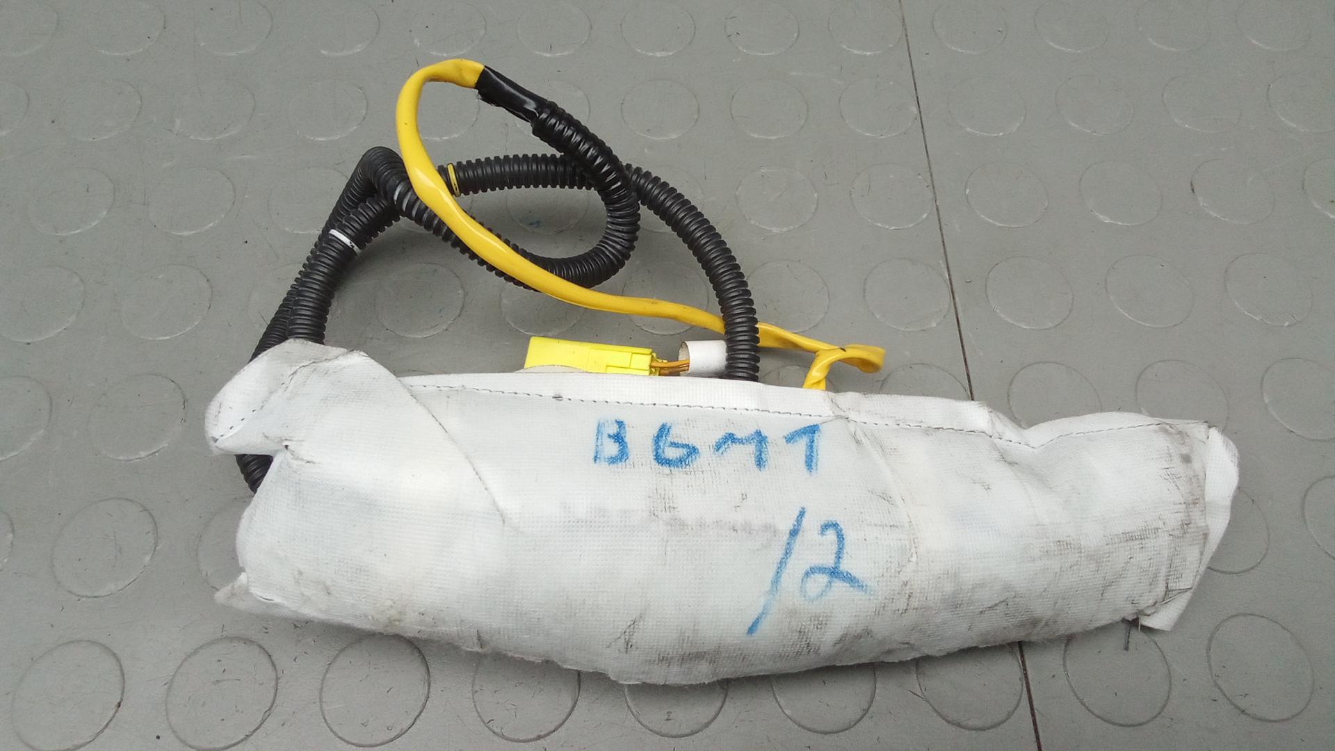 Подушка сидения пассажира Mazda 3 BM