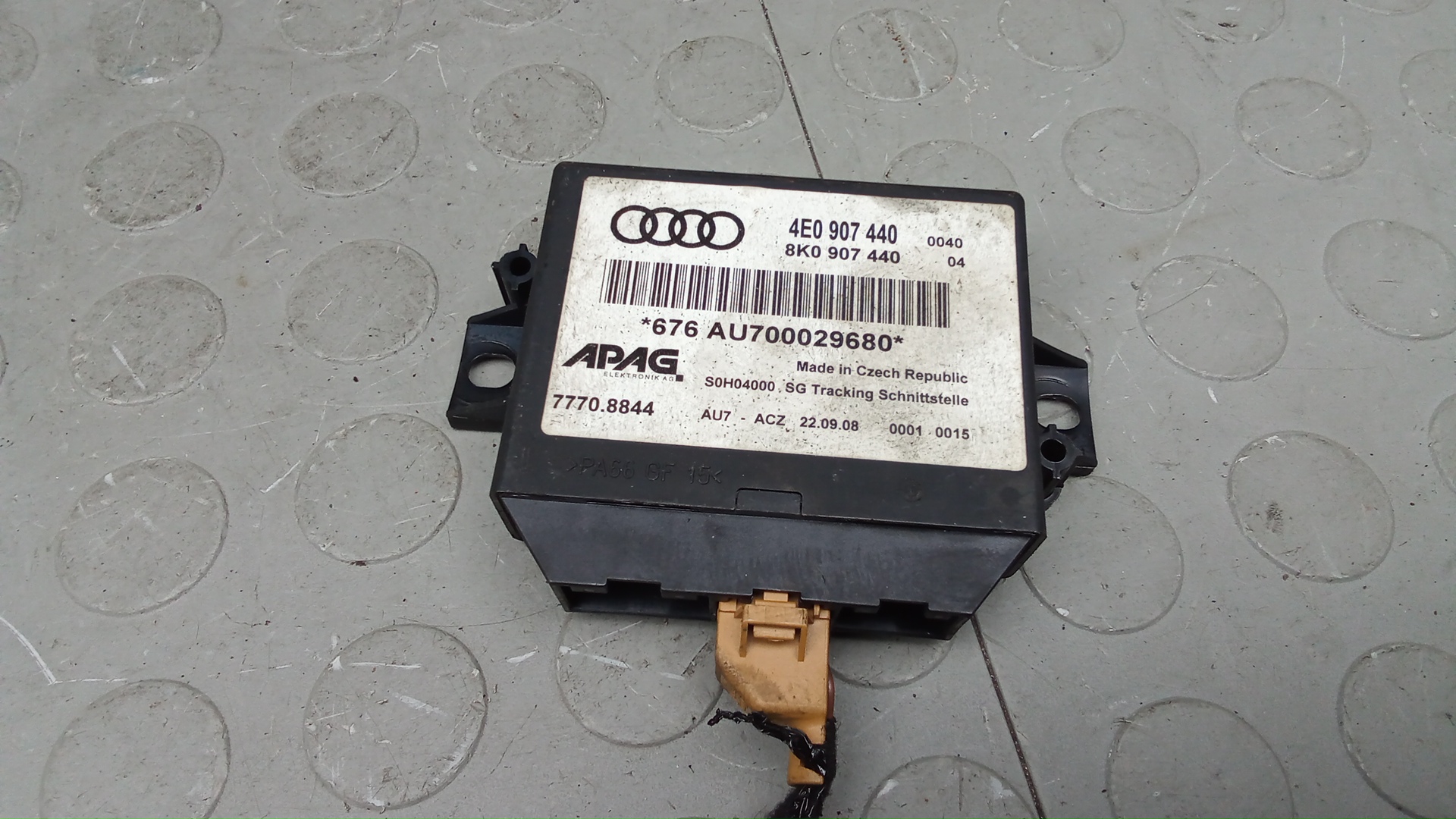 Блок PDC (парктроников) Audi A8 D3