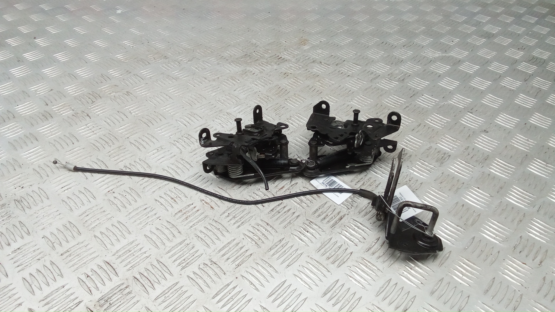 Замок капота BMW 5 Series F07