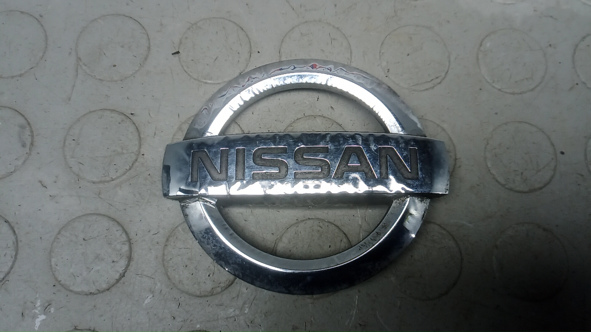 Значок на капот Nissan Murano Z50