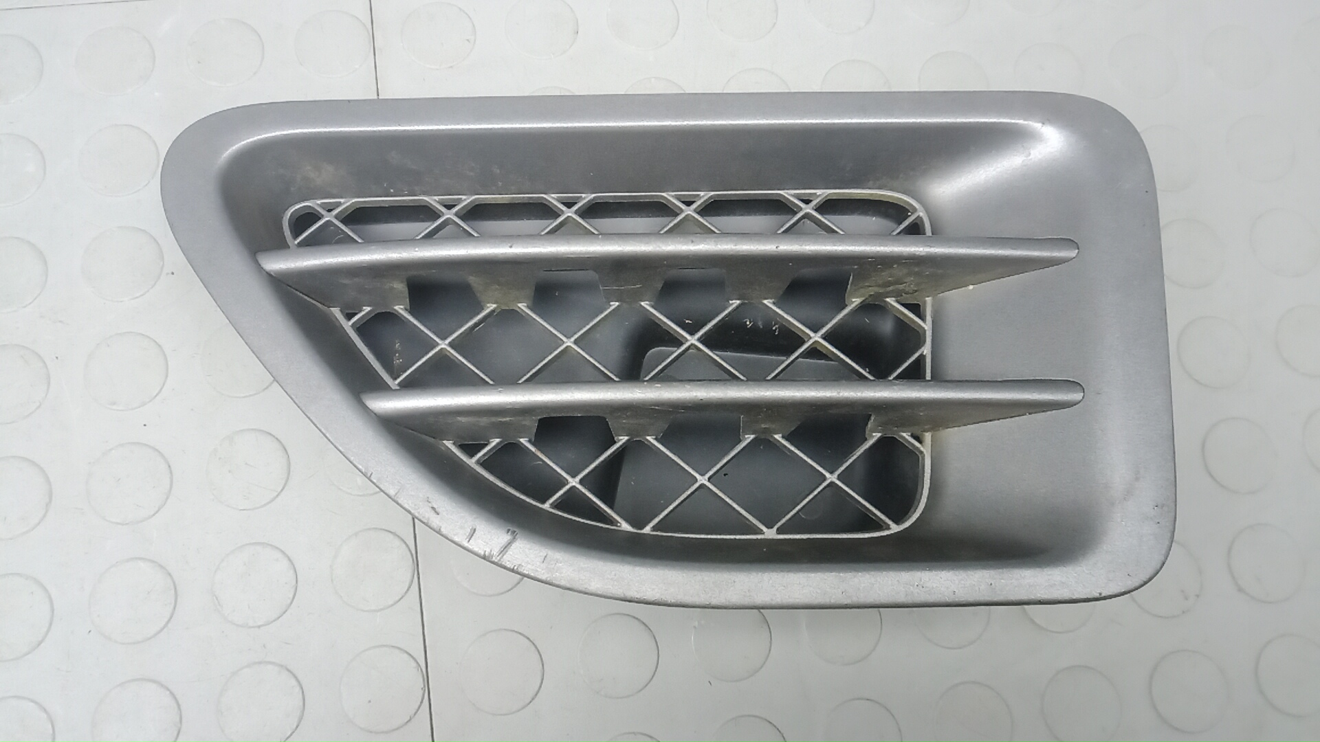 Молдинг крыла переднего левого Land Rover Range Rover Sport