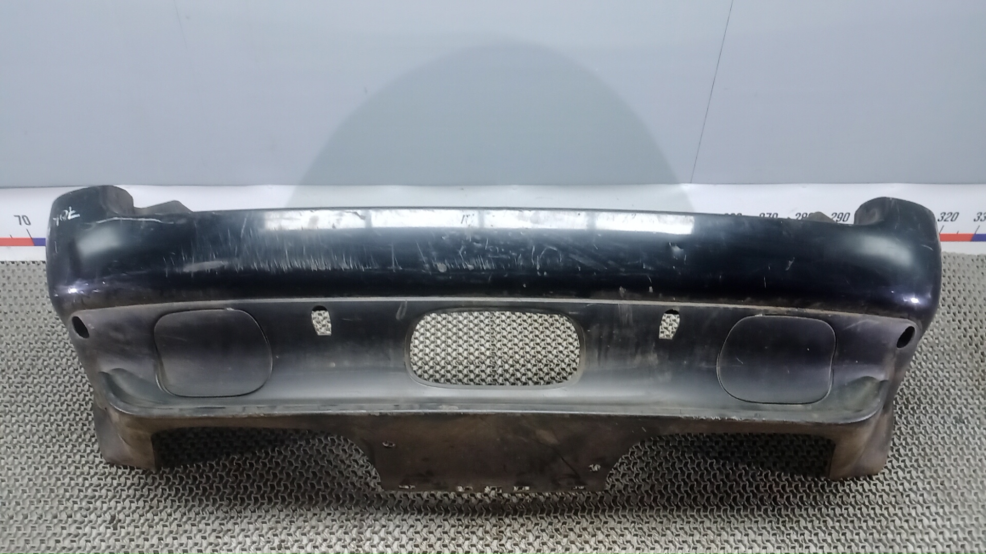 Бампер задний BMW X5 E53