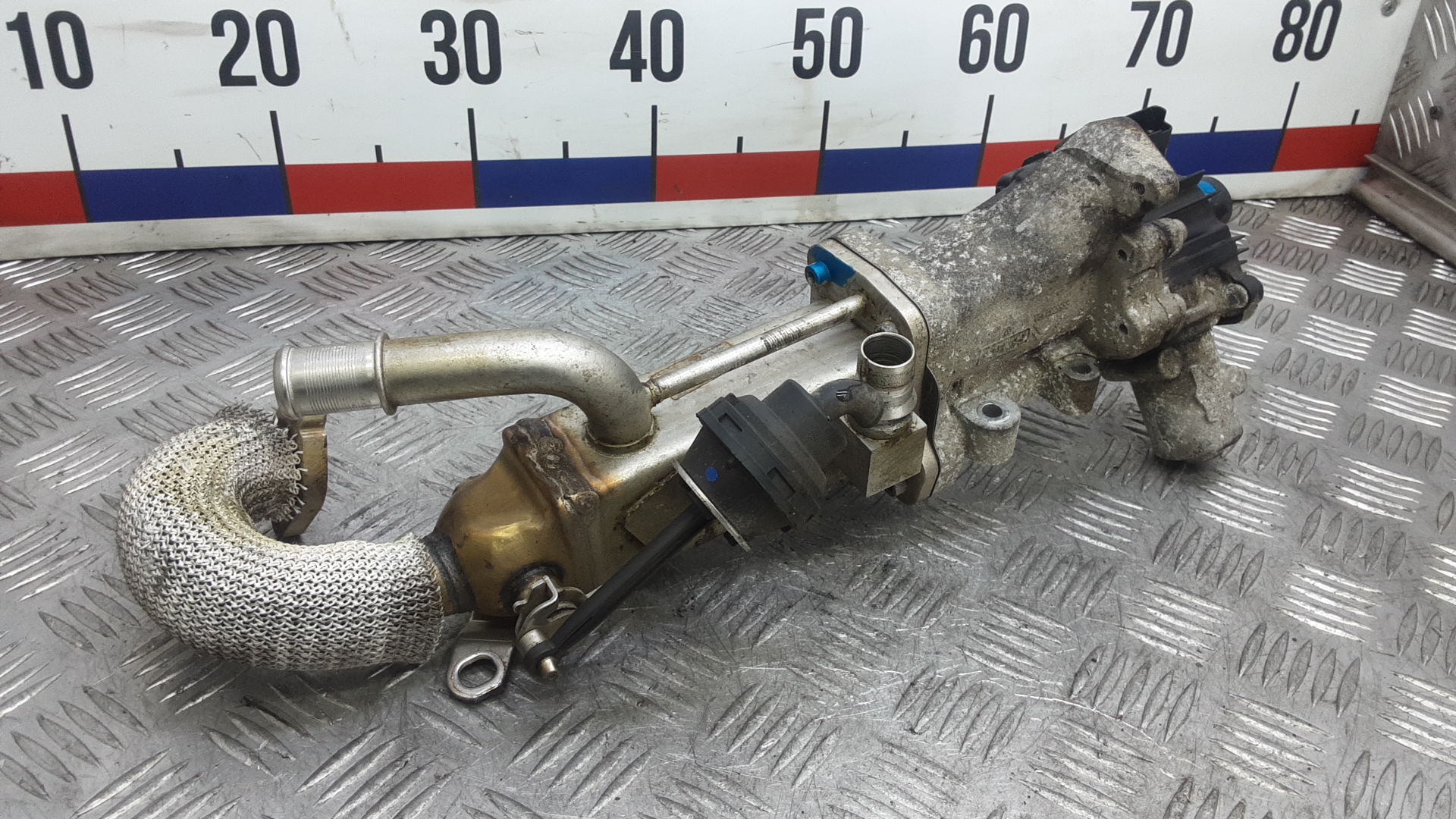 Клапан EGR дизельный Citroen C-Crosser