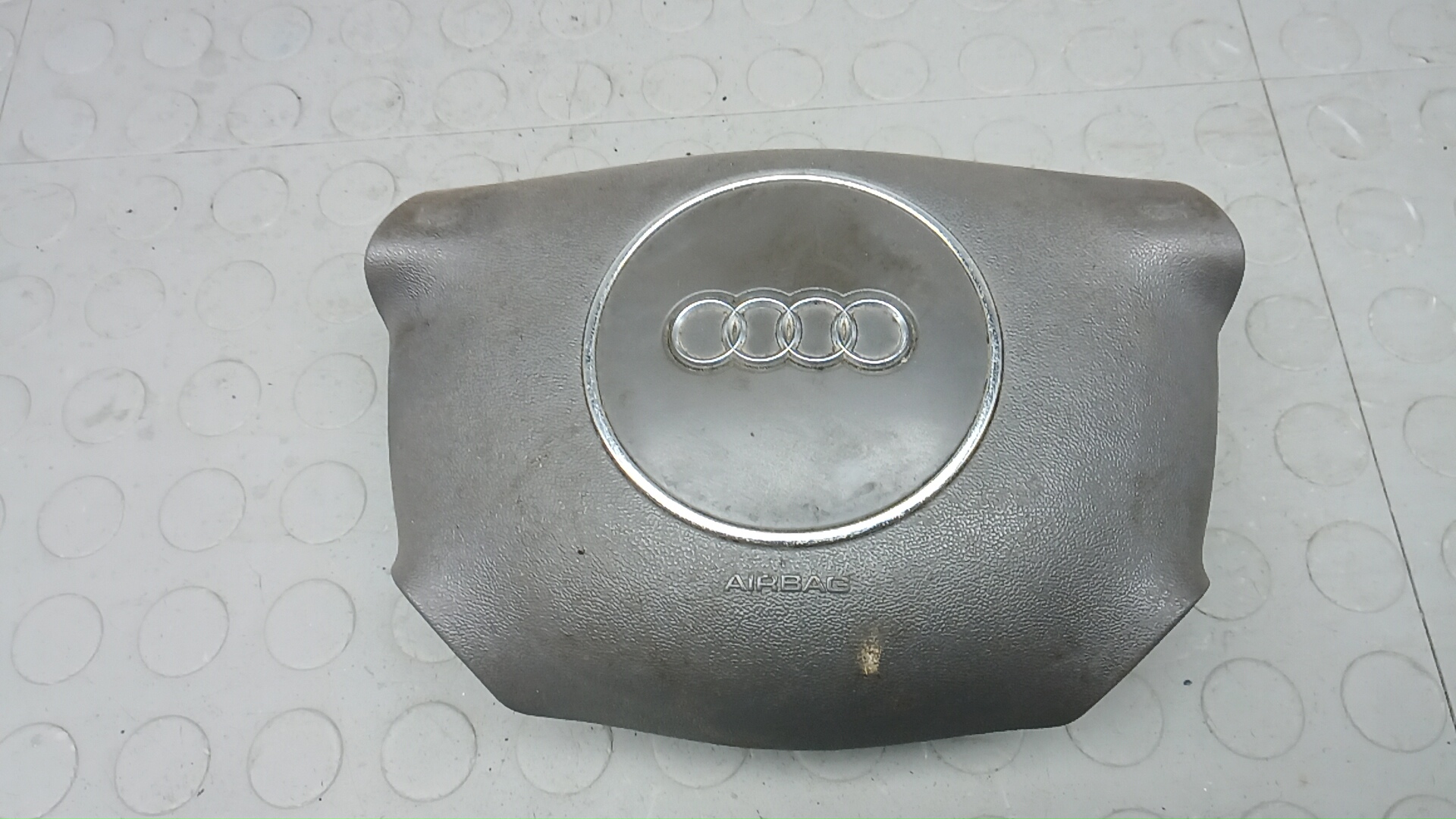 Подушка безопасности водителя Audi A4 B6