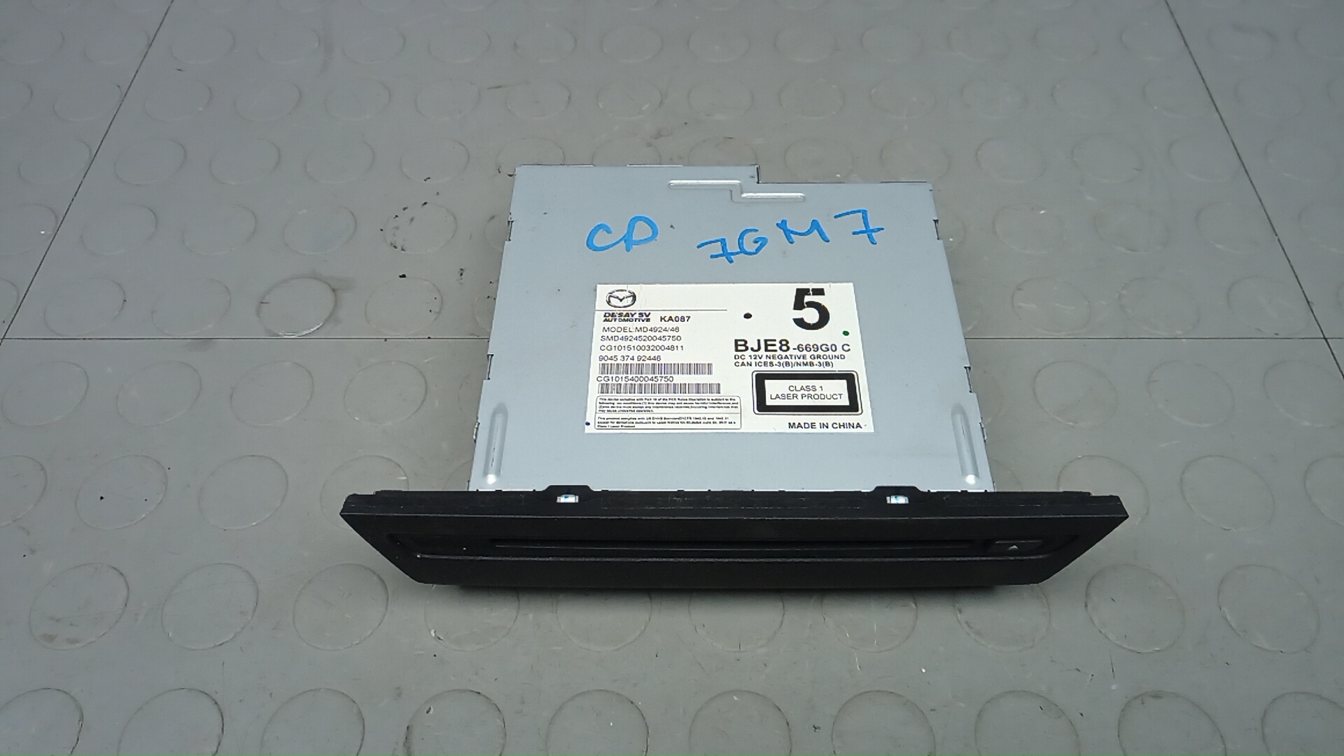 CD-чейнджер Mazda 3 BM