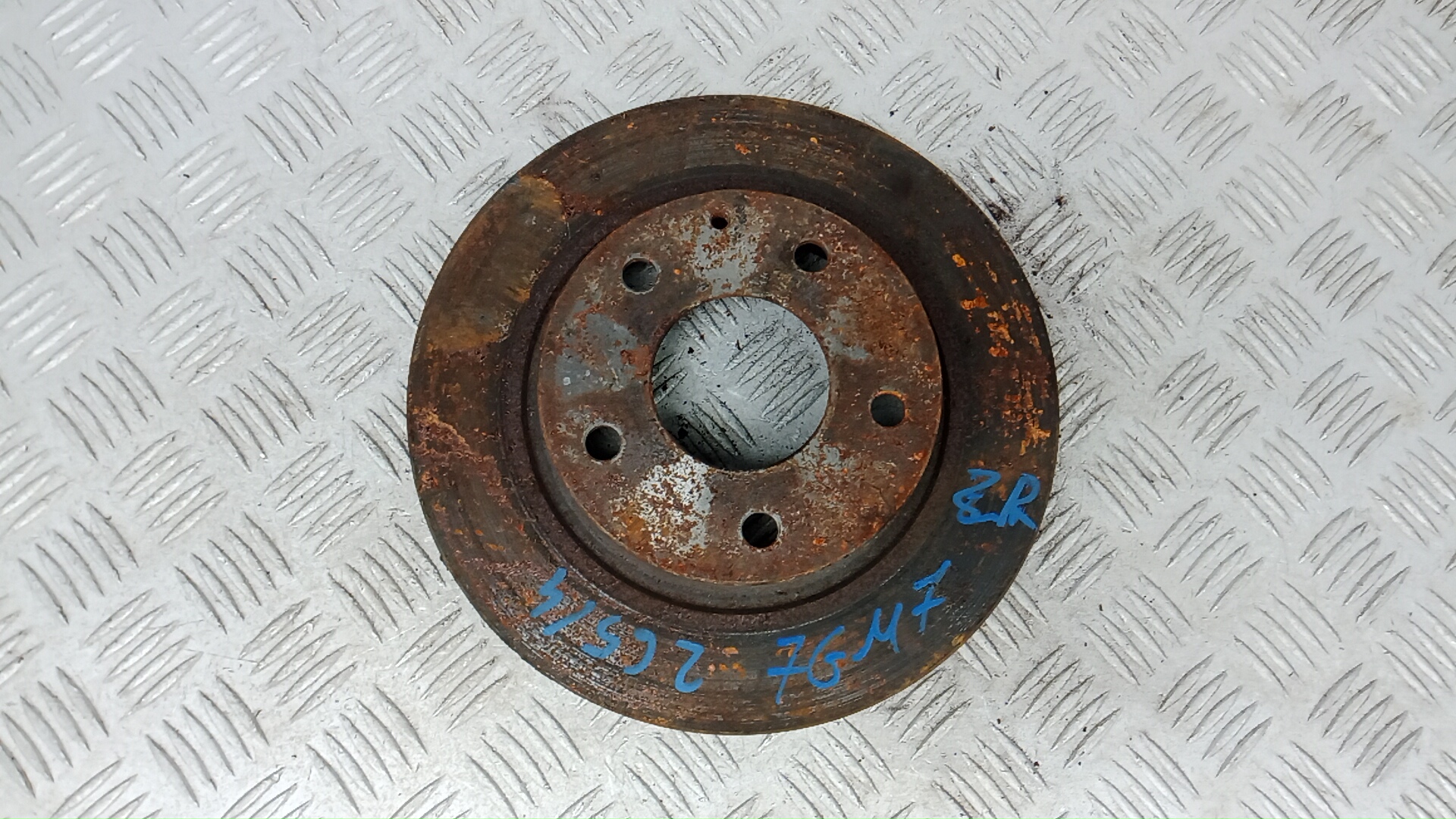 Диск тормозной задний Mazda 3 BM