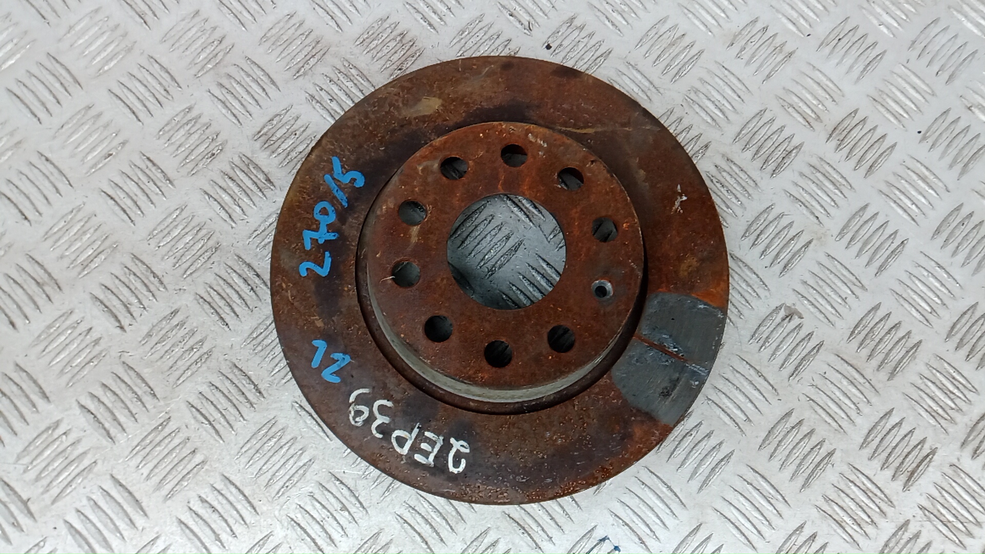 Диск тормозной задний Volkswagen Touran (1T3)