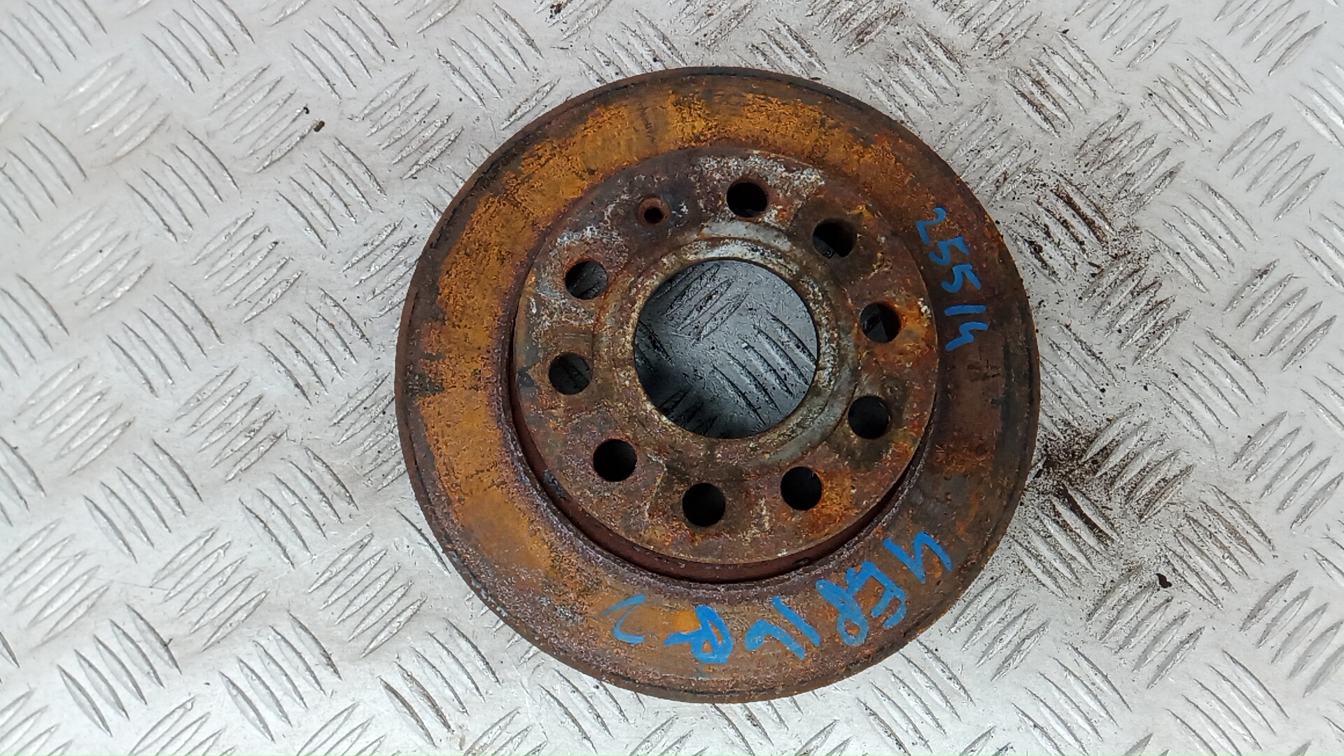 Диск тормозной задний Volkswagen Touran (1T1, 1T2)