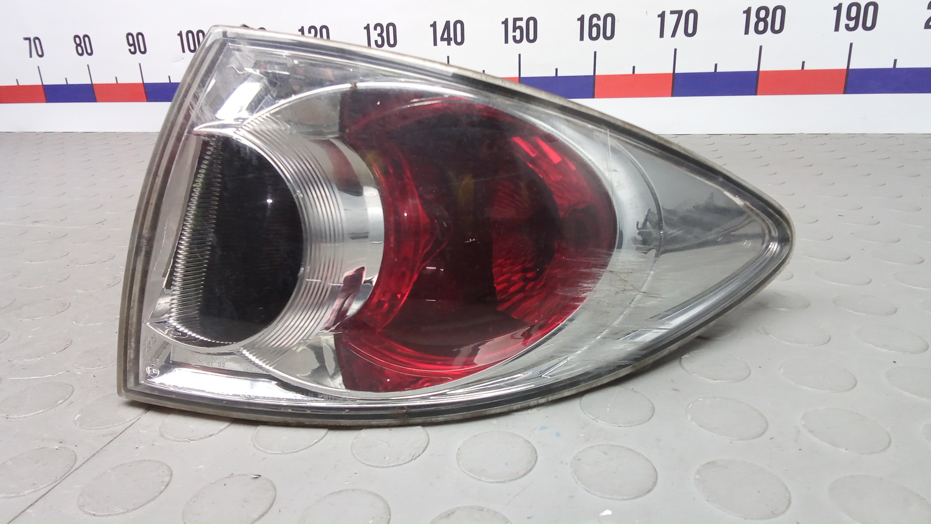 Фонарь задний правый Mazda 6 1