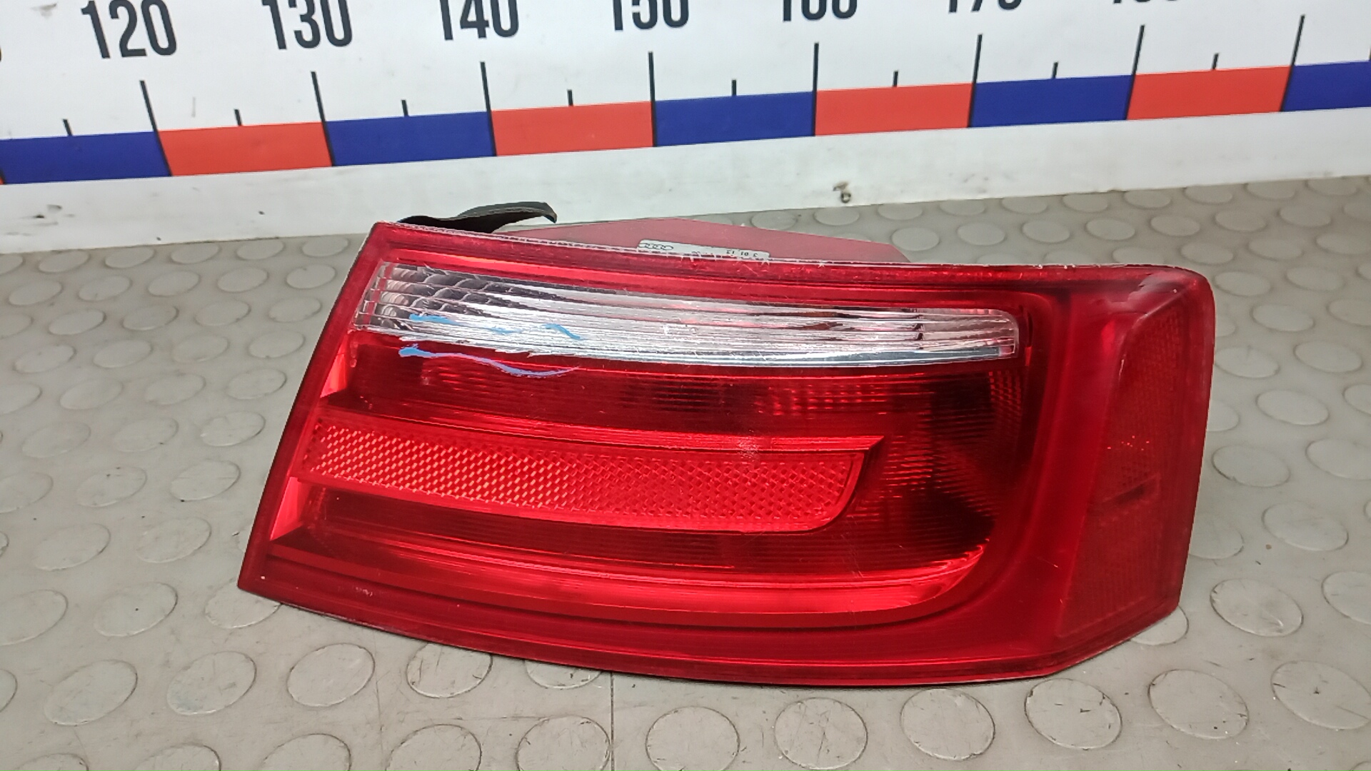Фонарь задний правый Audi A5 1