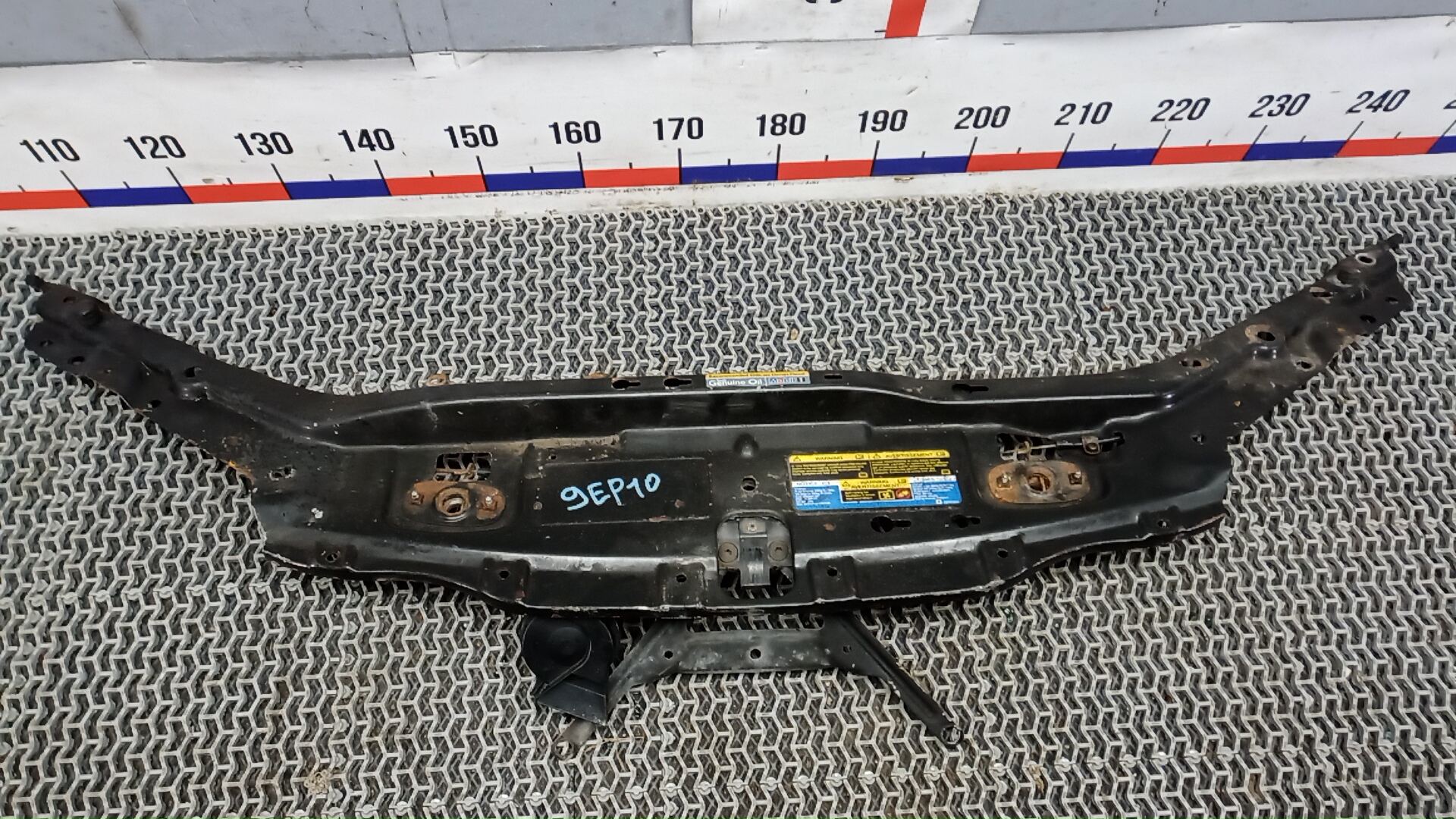 Рамка капота Saab 9-3 YS3F