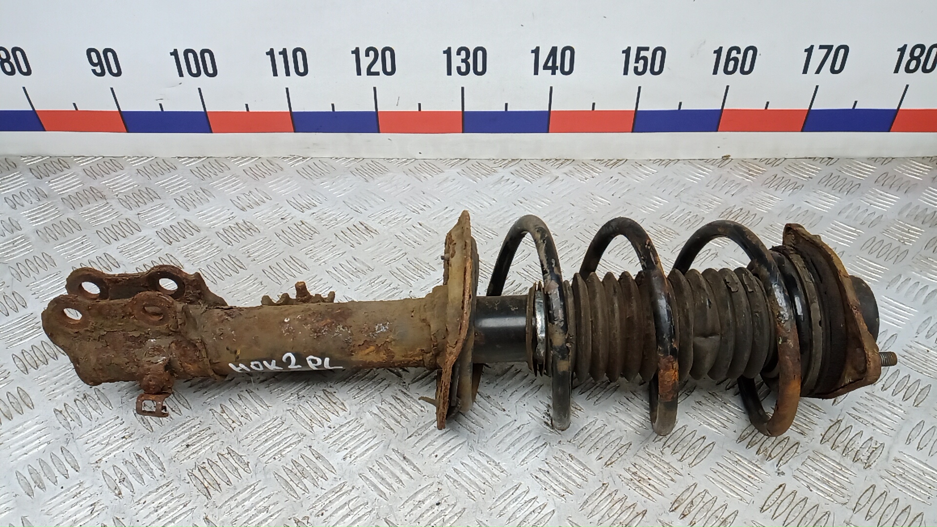 Стойка передняя левая Hyundai ix35