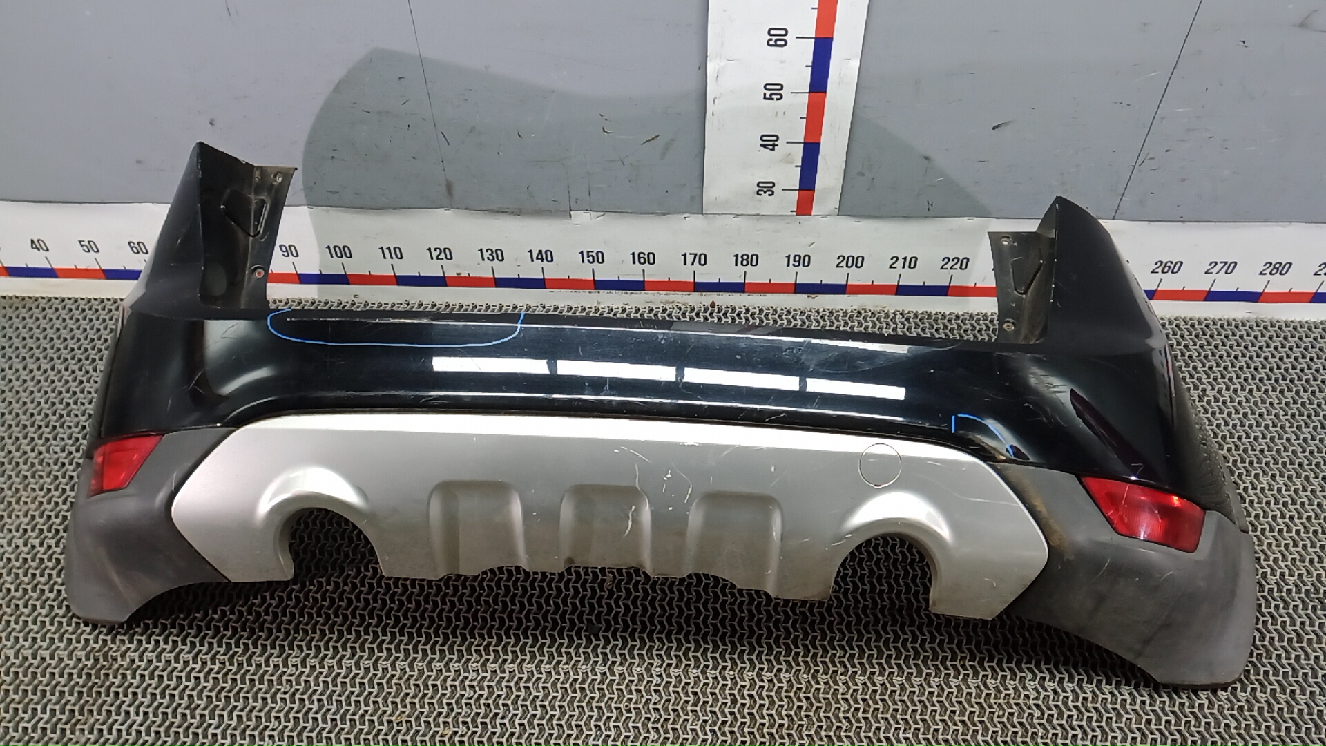 Бампер задний Ford Kuga 1