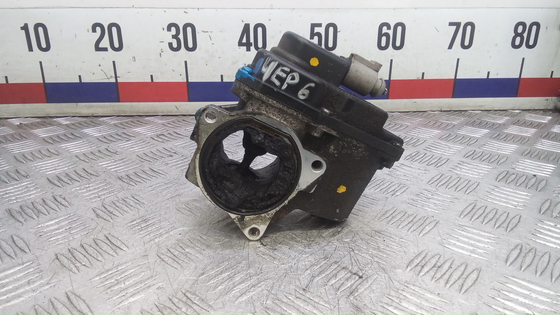 Клапан EGR дизельный Volkswagen Passat