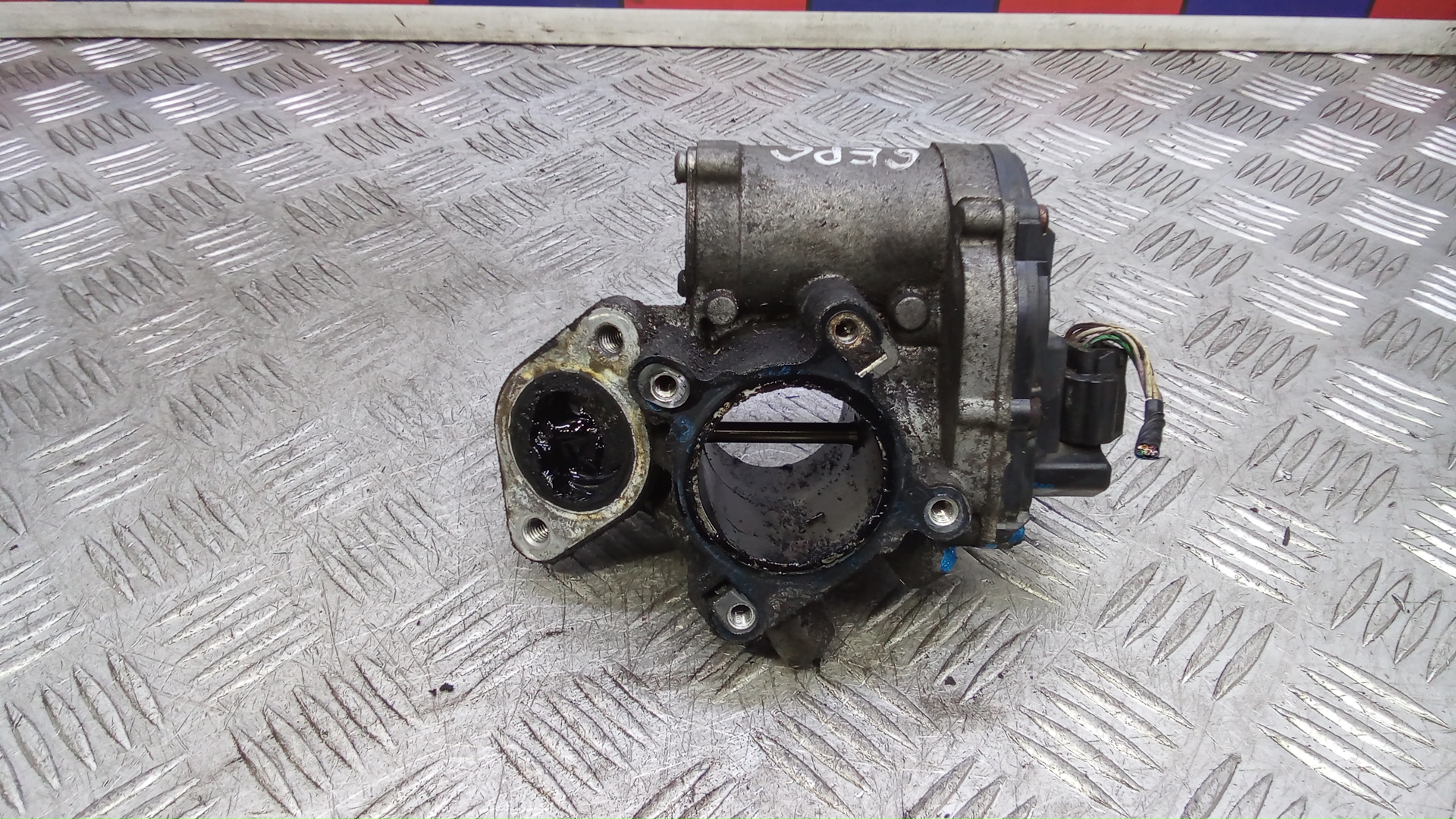 Клапан EGR дизельный Opel Movano