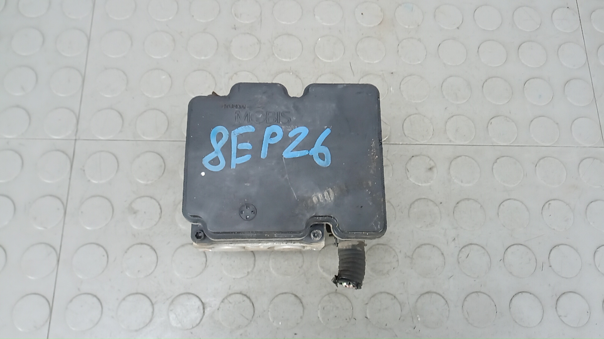 Блок ABS Hyundai i30 GD