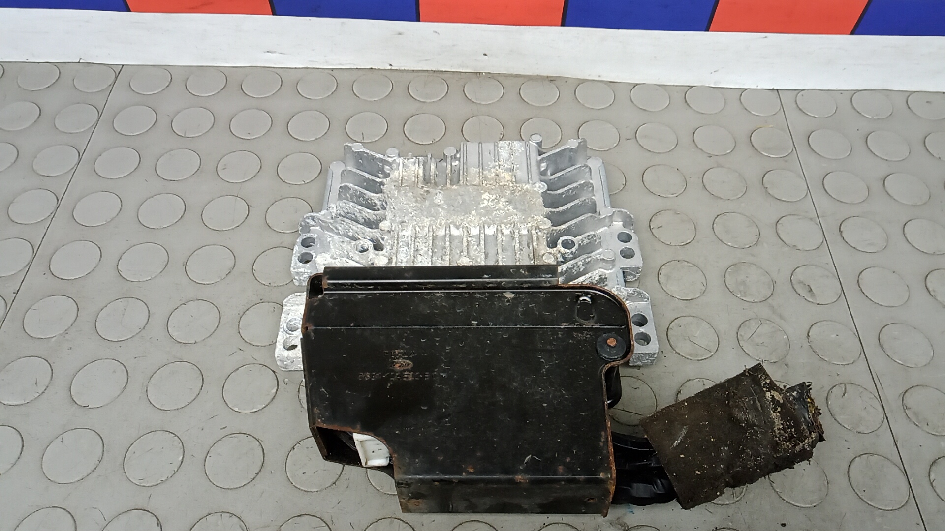 Блок управления двс Ford S-MAX
