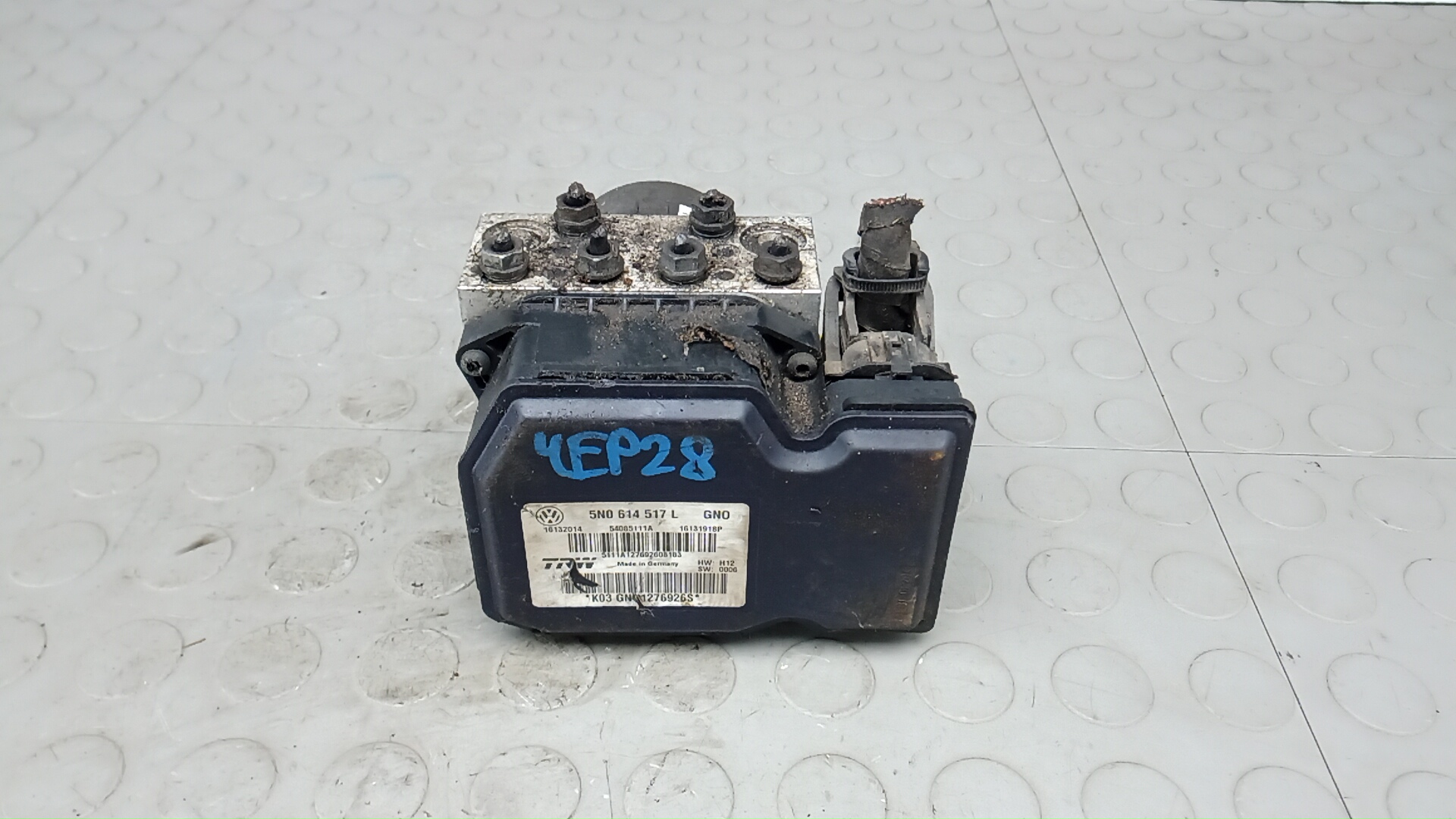 Блок ABS Volkswagen Tiguan 1
