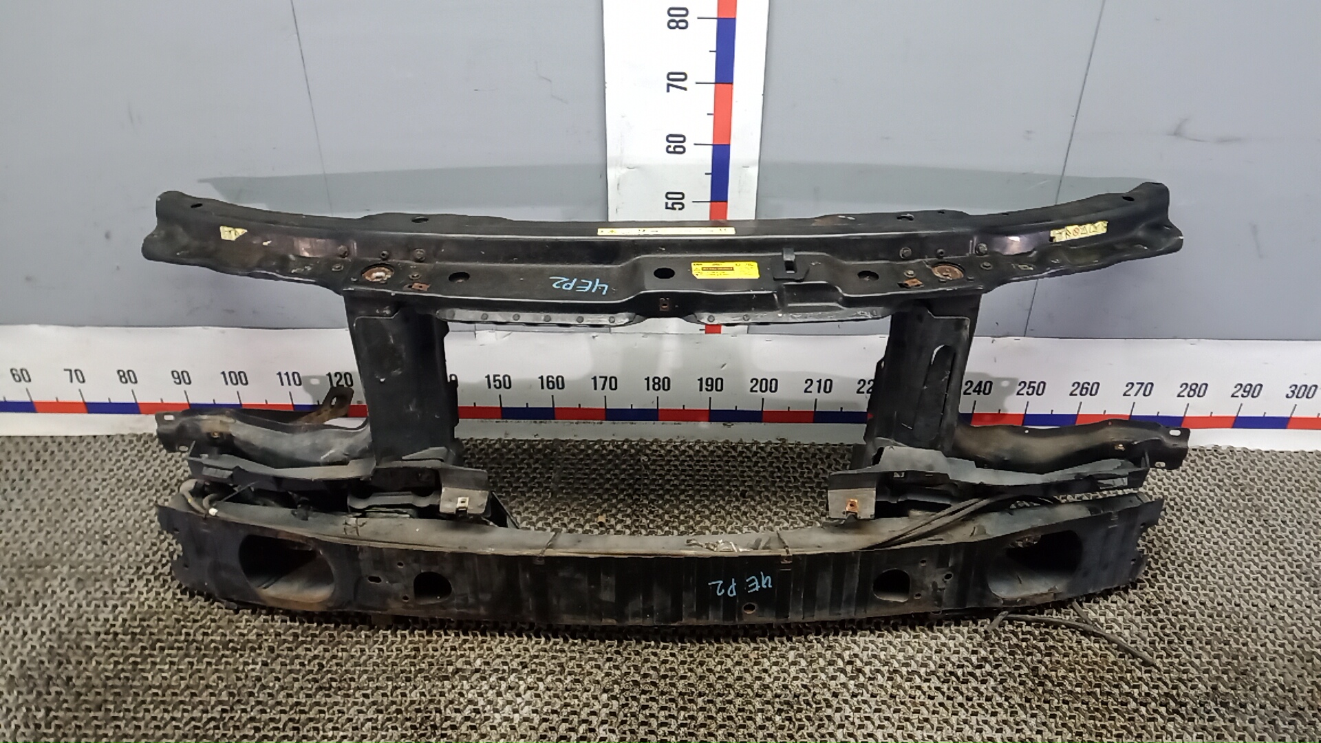 Передняя панель крепления облицовки (телевизор) Land Rover Range Rover 3