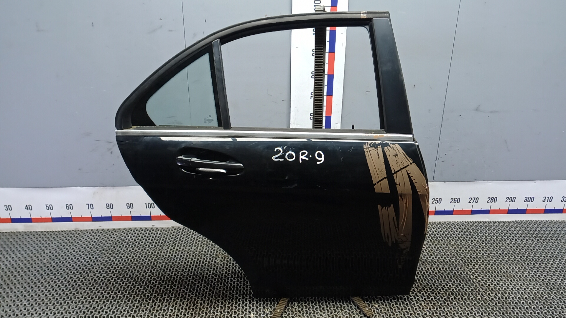 Дверь задняя правая Mercedes-Benz C-Class W204