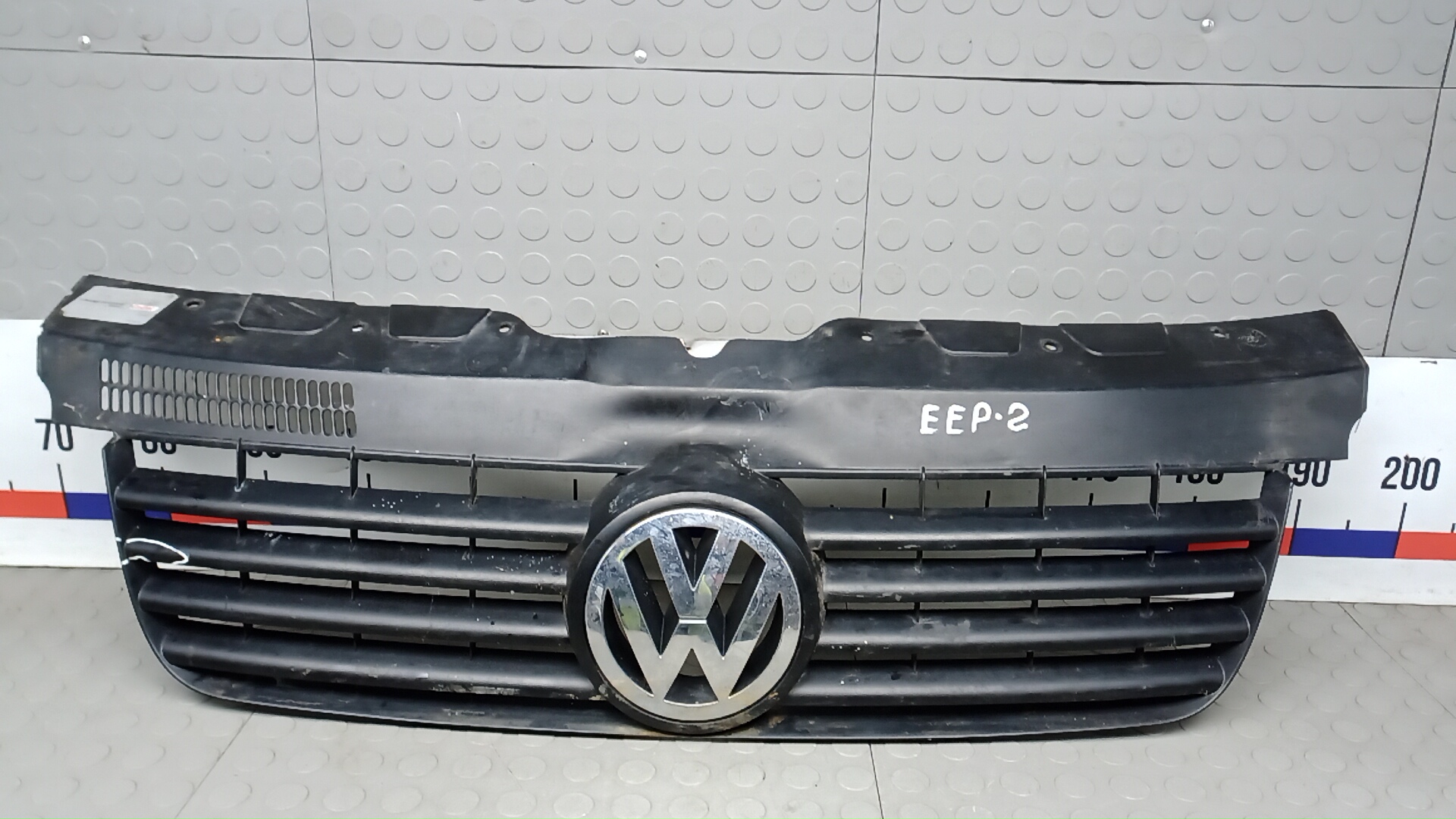 Решетка радиатора Volkswagen Transporter T5