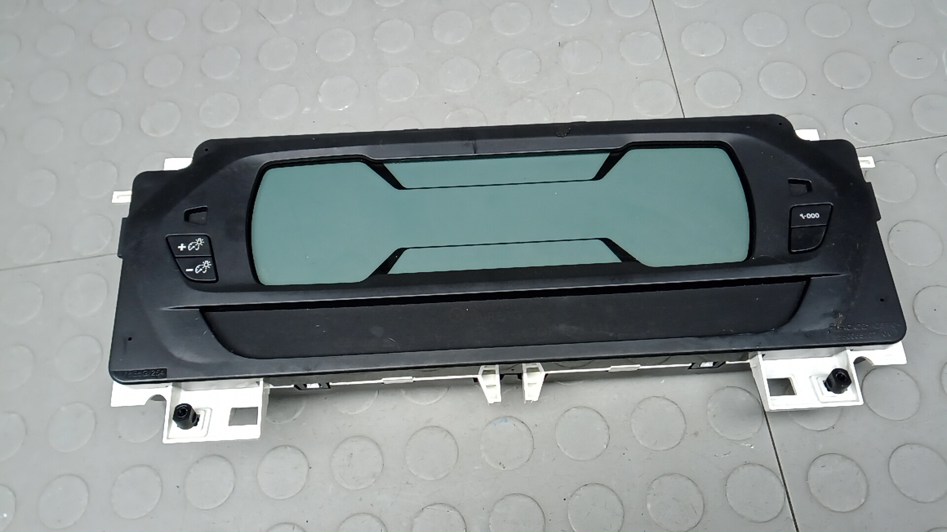 Щиток приборов Citroen C4 Picasso 2