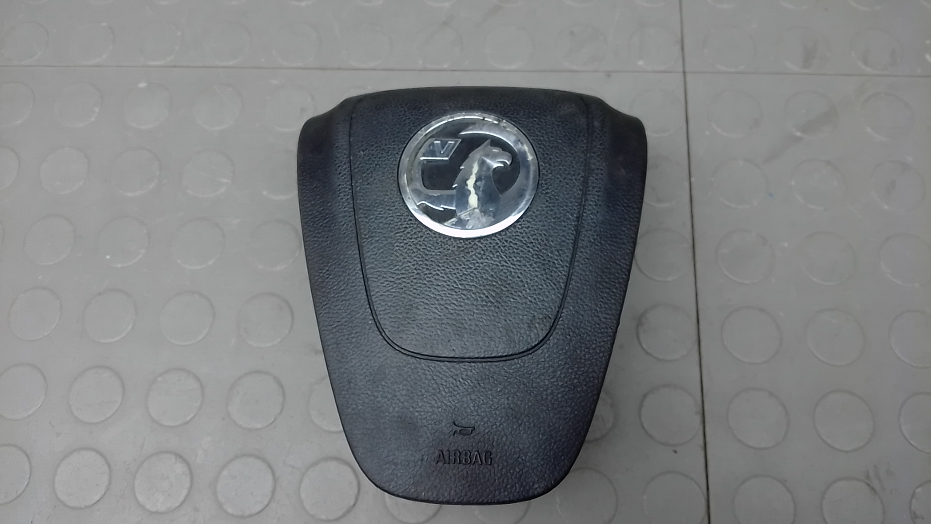Подушка безопасности водителя Opel Astra GTC