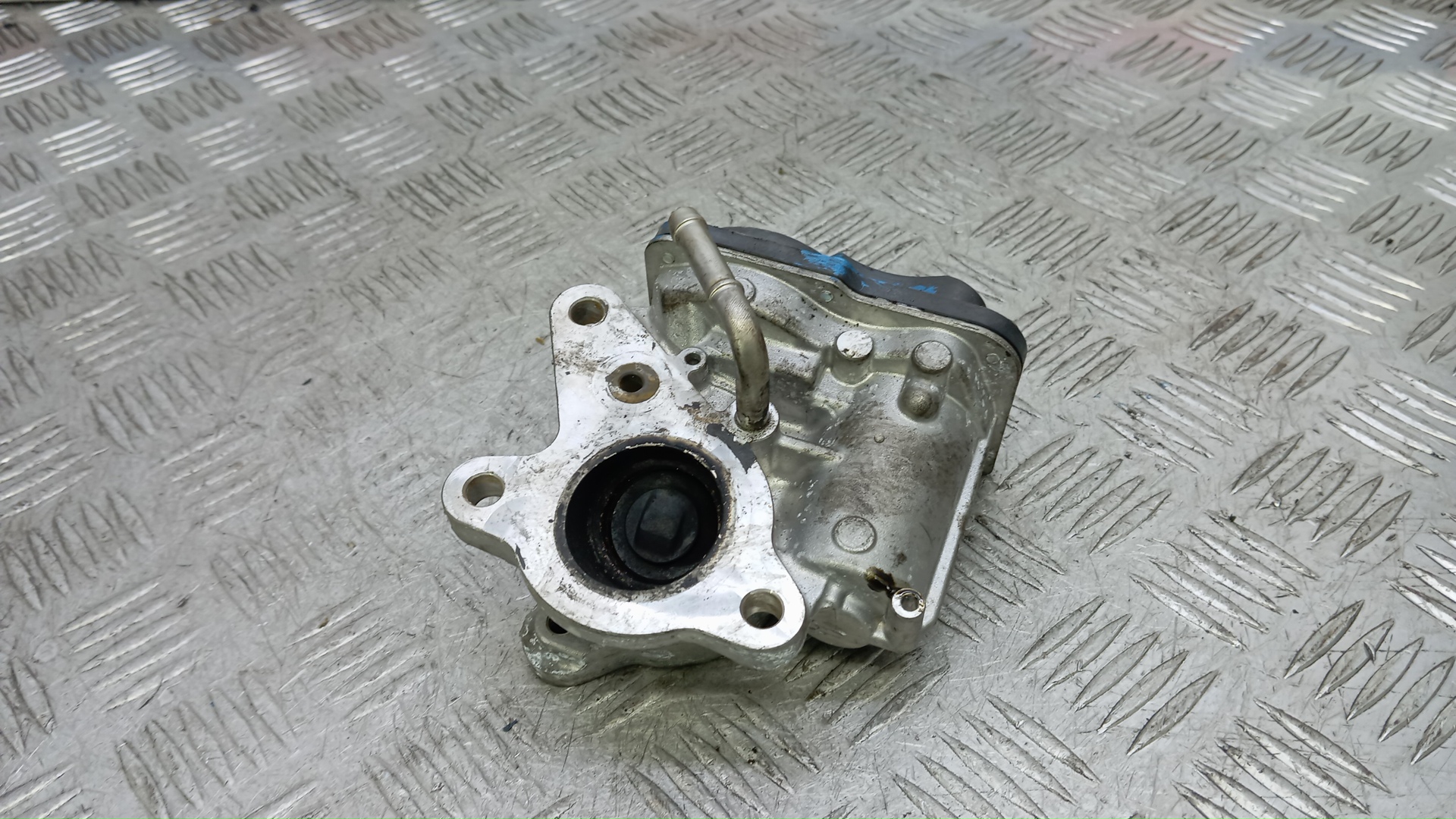 Клапан EGR дизельный Opel Movano