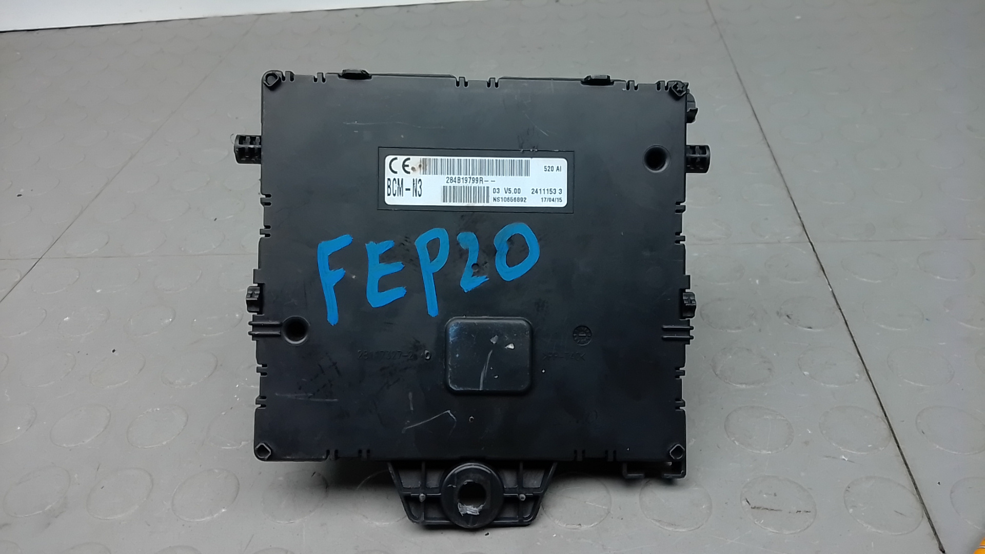 Блок бортовой сети (блок управления BCM) Opel Movano B