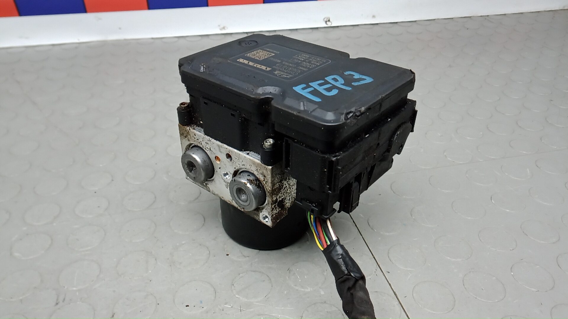 Блок ABS Volvo XC60 1