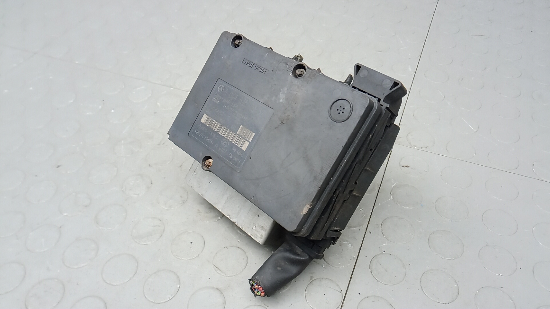 Блок ABS Mercedes-Benz C-Class W203