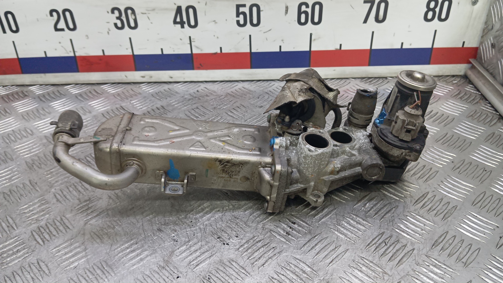 Клапан EGR дизельный Volkswagen Golf