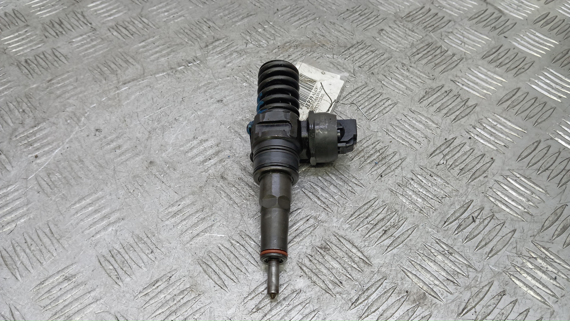 Форсунка дизельная Volkswagen Touran