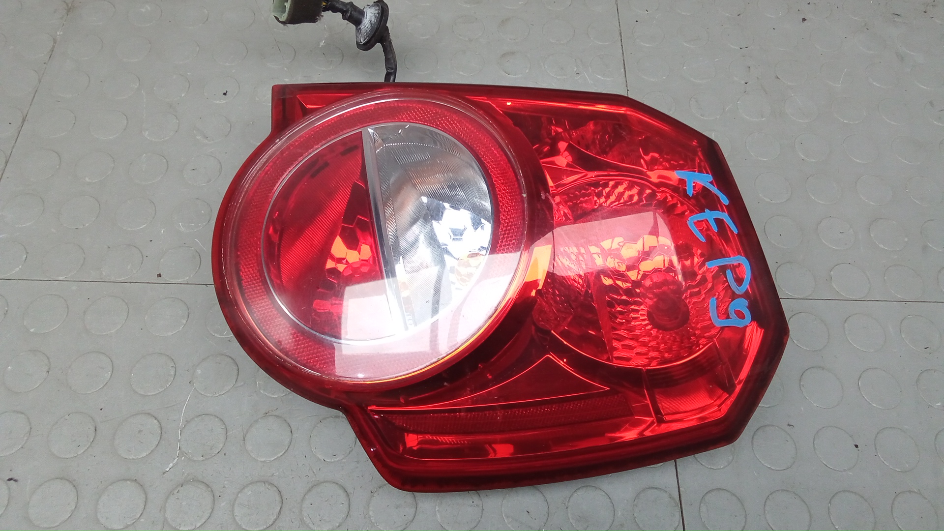Фонарь задний правый Chevrolet Aveo 1