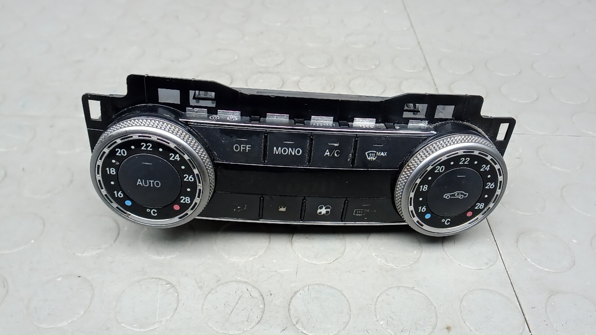 Блок управления печки и климат-контроля Mercedes-Benz C-Class W204