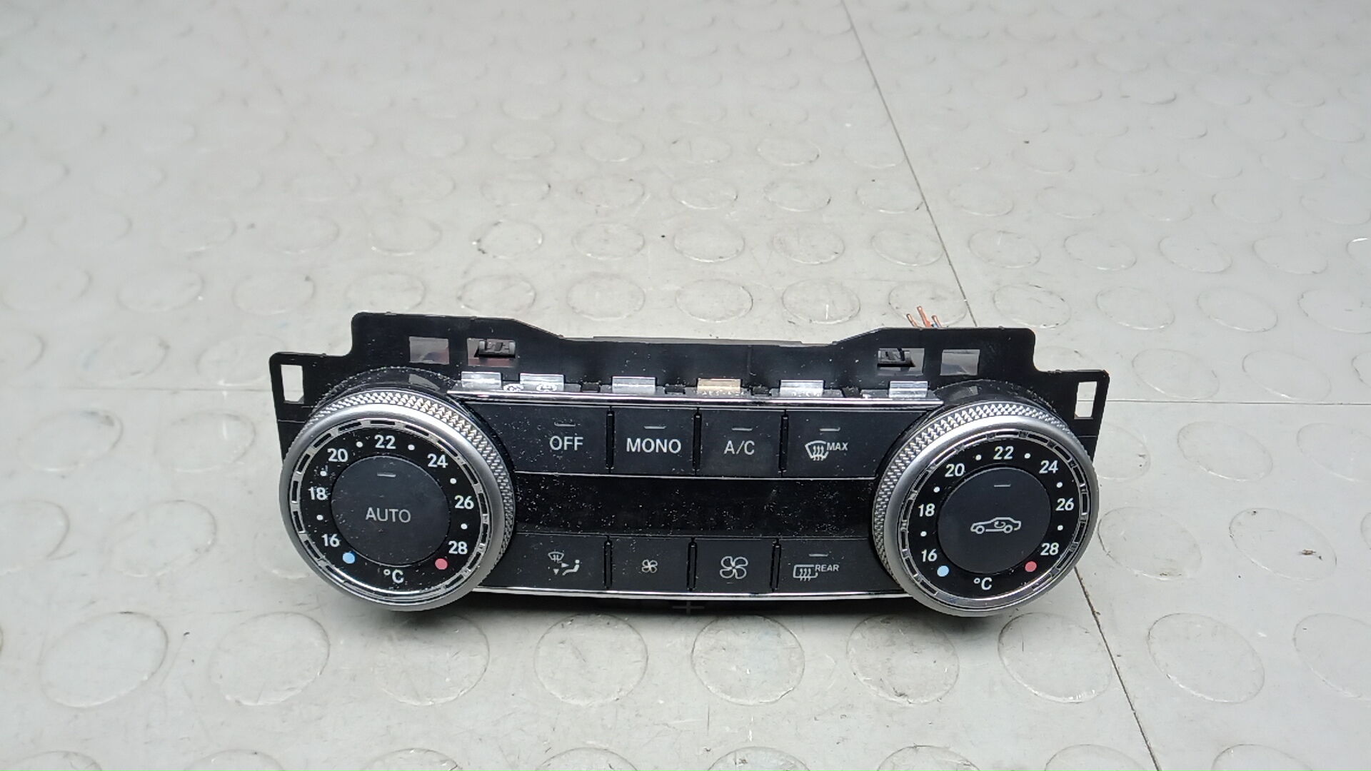 Блок управления печки и климат-контроля Mercedes-Benz C-Class W204