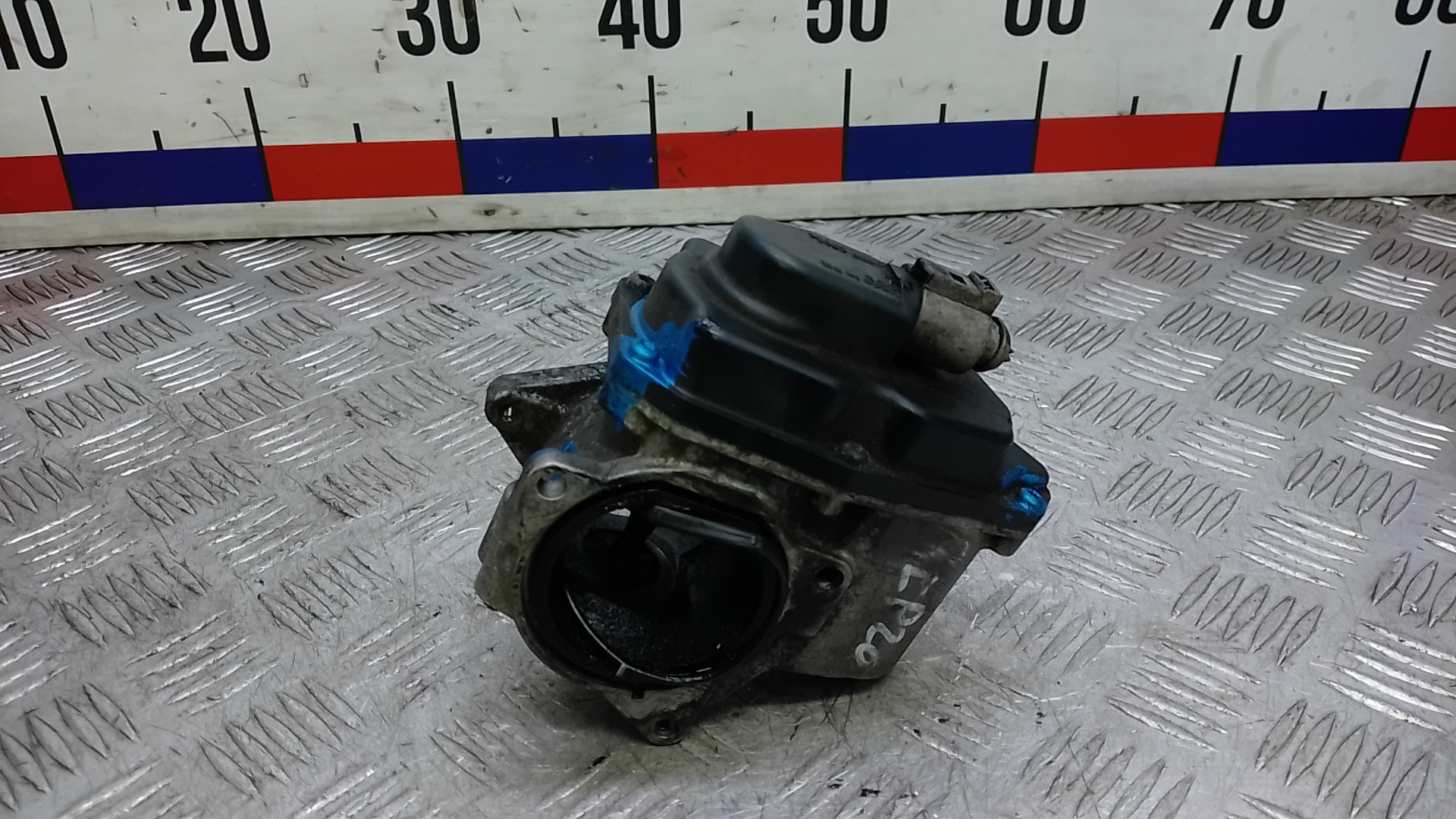 Клапан EGR дизельный Volkswagen Tiguan