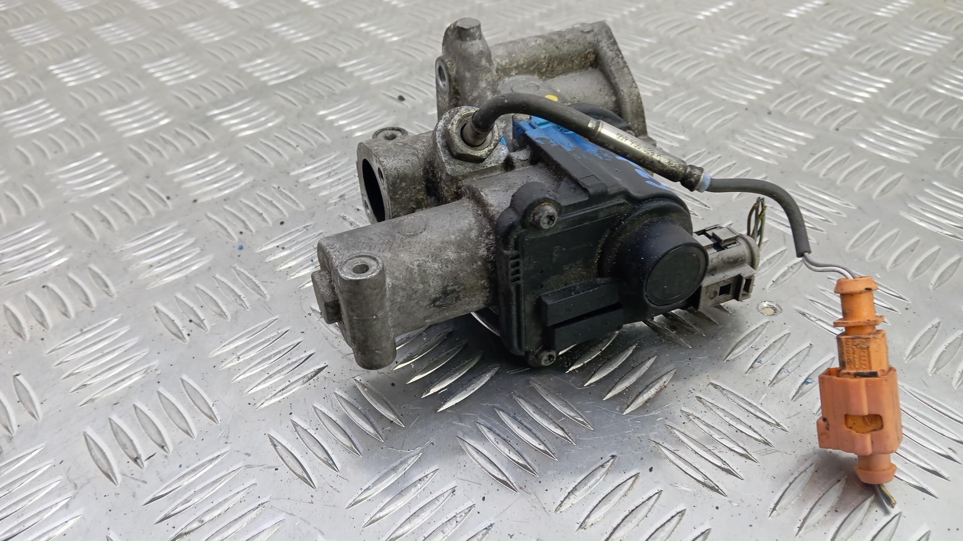 Клапан EGR дизельный Audi A4