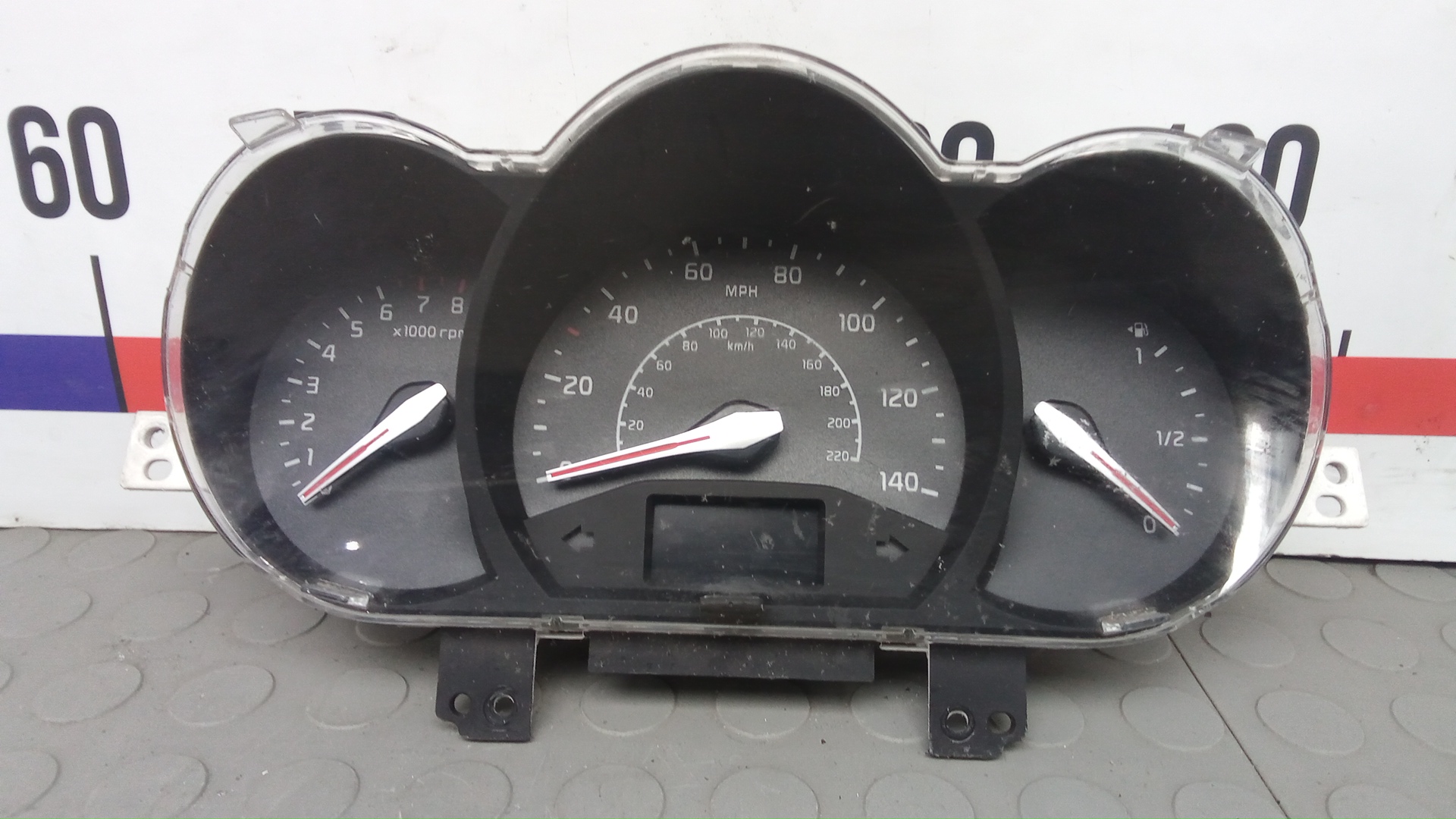 Щиток приборов Kia Rio 3