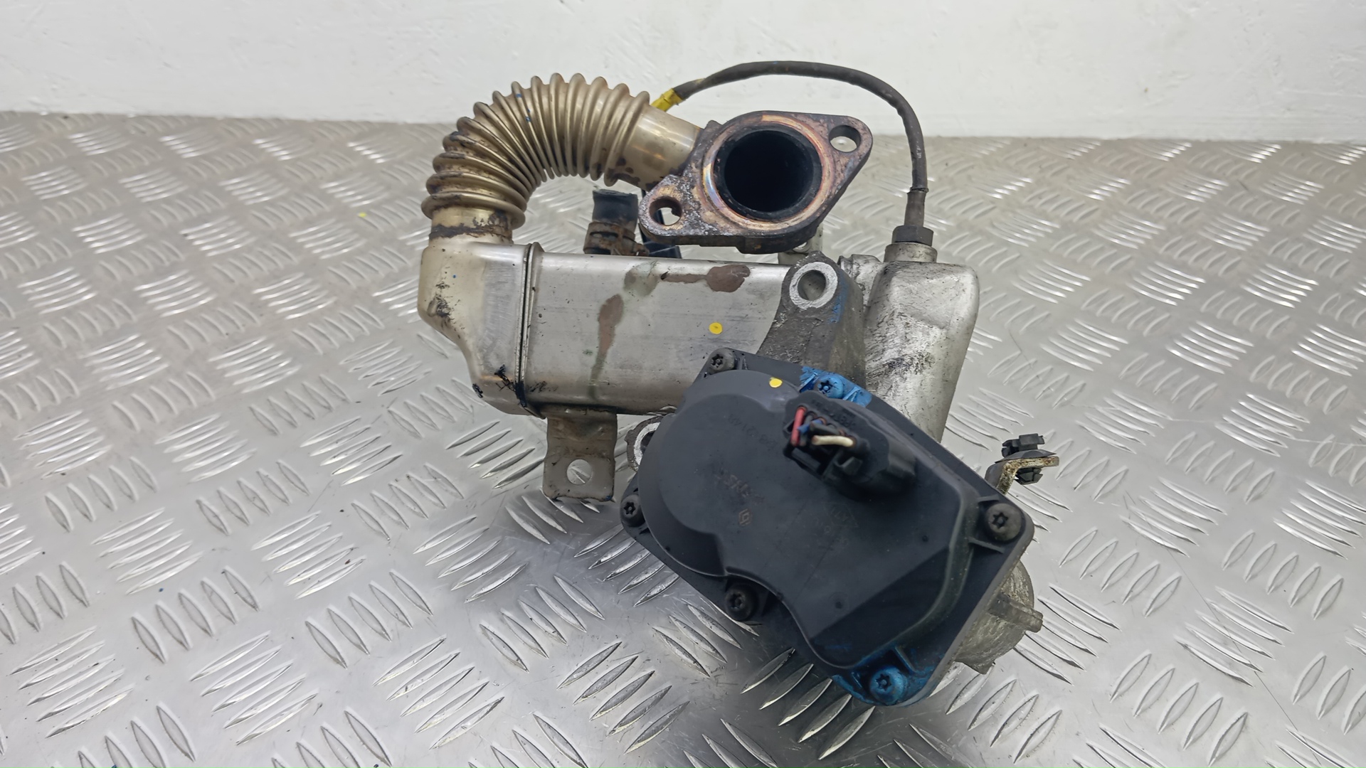 Клапан EGR дизельный Nissan Qashqai