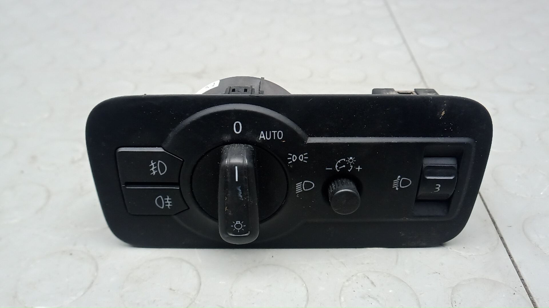 Переключатель света Volkswagen Touareg 2