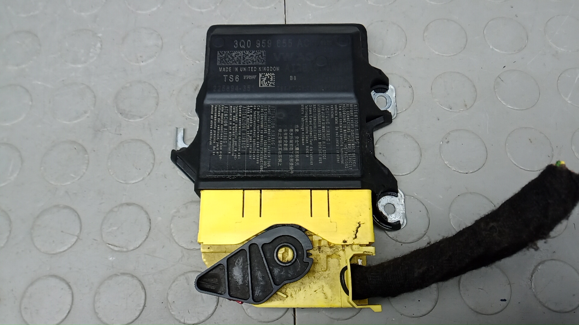 Блок управления airbag Skoda Octavia A7