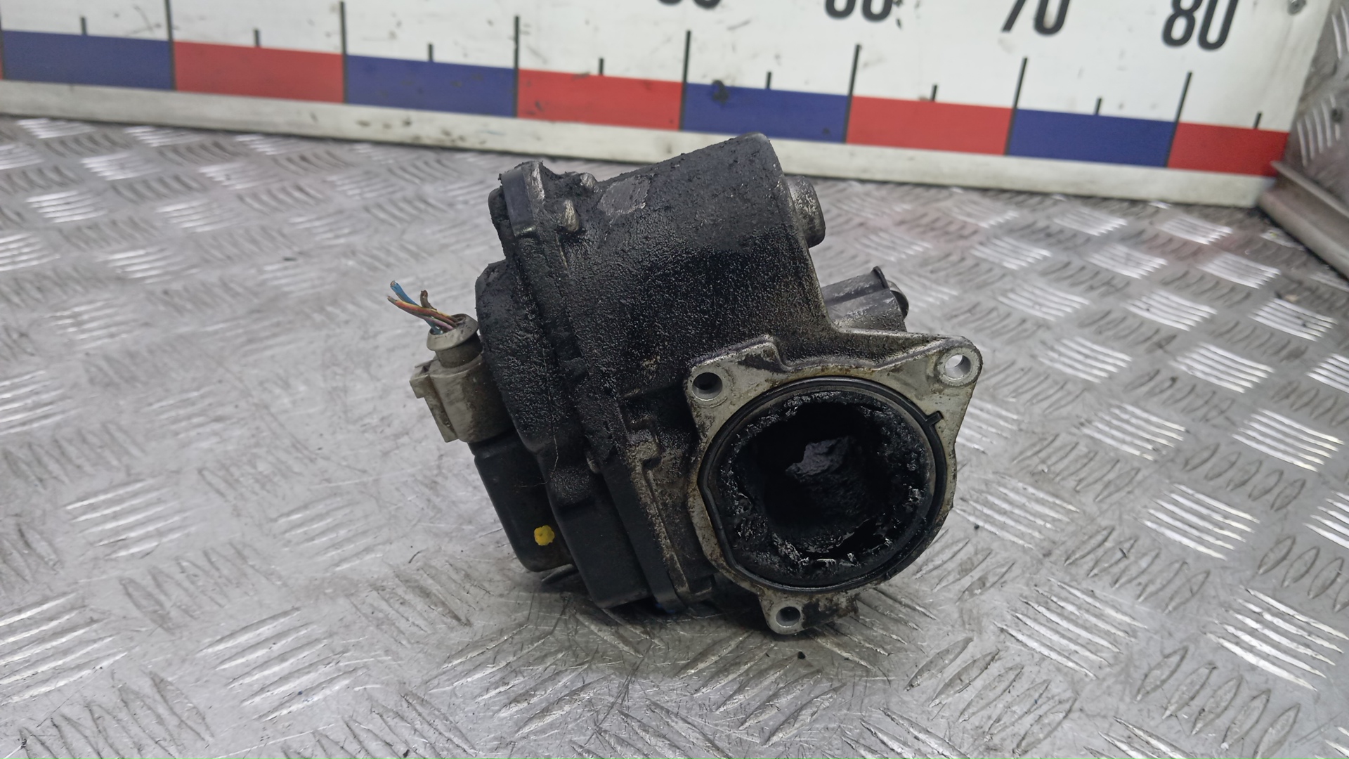 Клапан EGR дизельный Volkswagen Passat